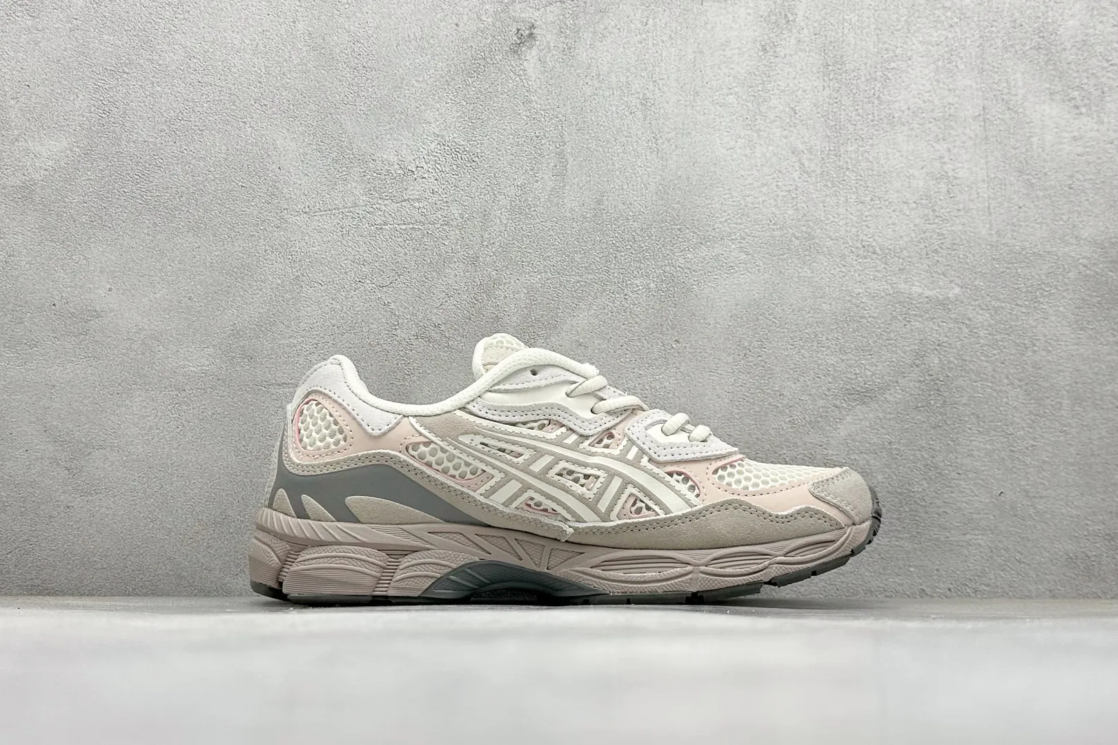 Refined ASICS GEL-NYC White Low Top Replica Sneakers with  Rep Shoes 662