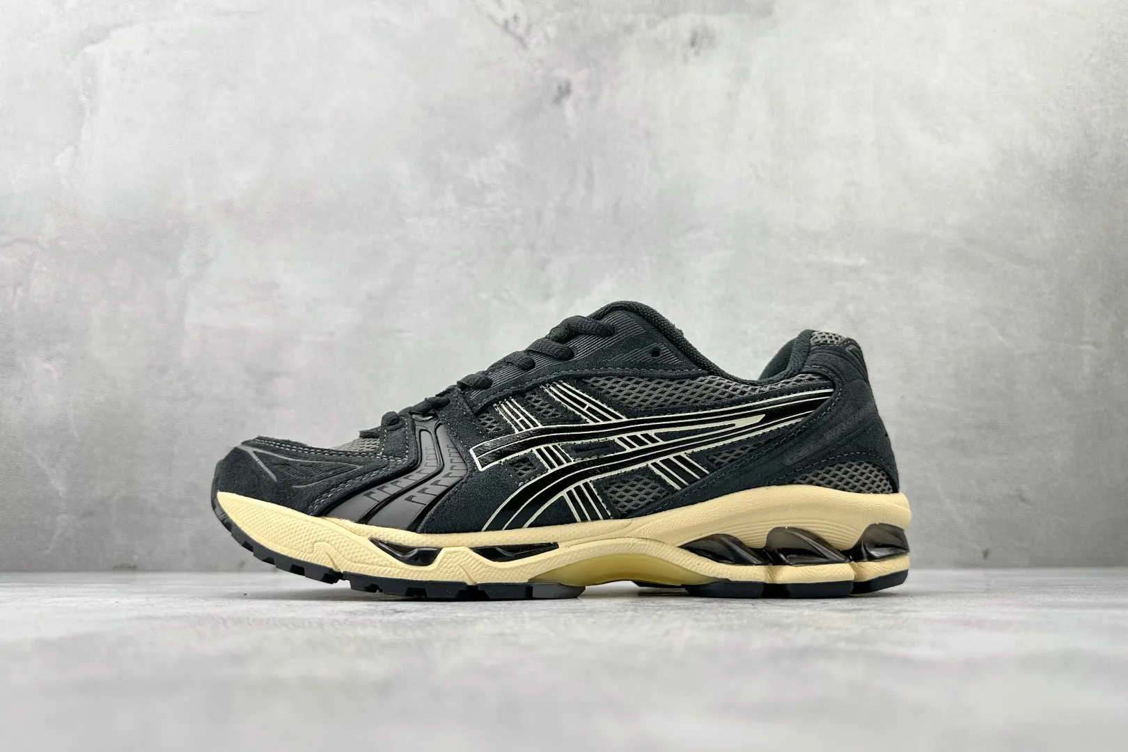 ASICS Gel-Kayano 14 Black Cream High Quality Replica Sneakers with  Running Design ZipUp 610