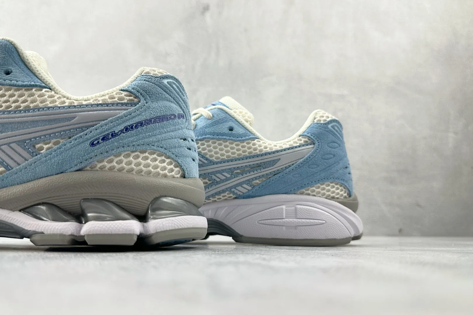 ASICS Gel-Kayano 14 Blue Running Shoes – High Quality Replica ASICS & 1:1 ASICS Sneakers Versatile 611
