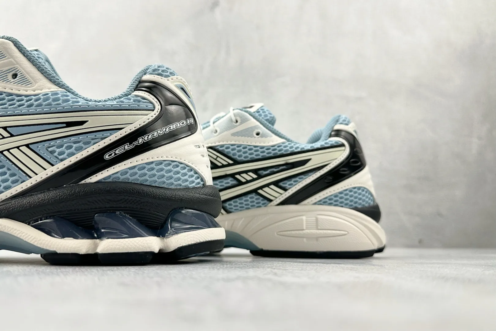 ASICS Gel-Kayano 14 Mist Blue Replica Sneakers – High Quality ASICS Running Replicas Sporty 625