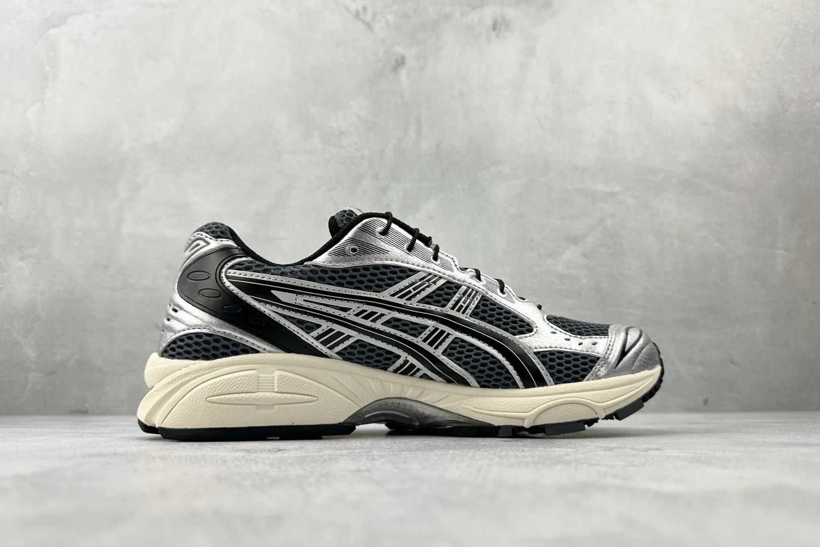 ASICS Gel-Kayano 14 Silver Black Replica Sneakers – High Quality ASICS Running Replicas Lightweight 626