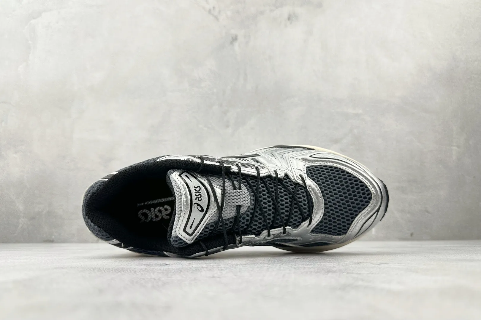 ASICS Gel-Kayano 14 Silver Black Replica Sneakers – High Quality ASICS Running Replicas Lightweight 626