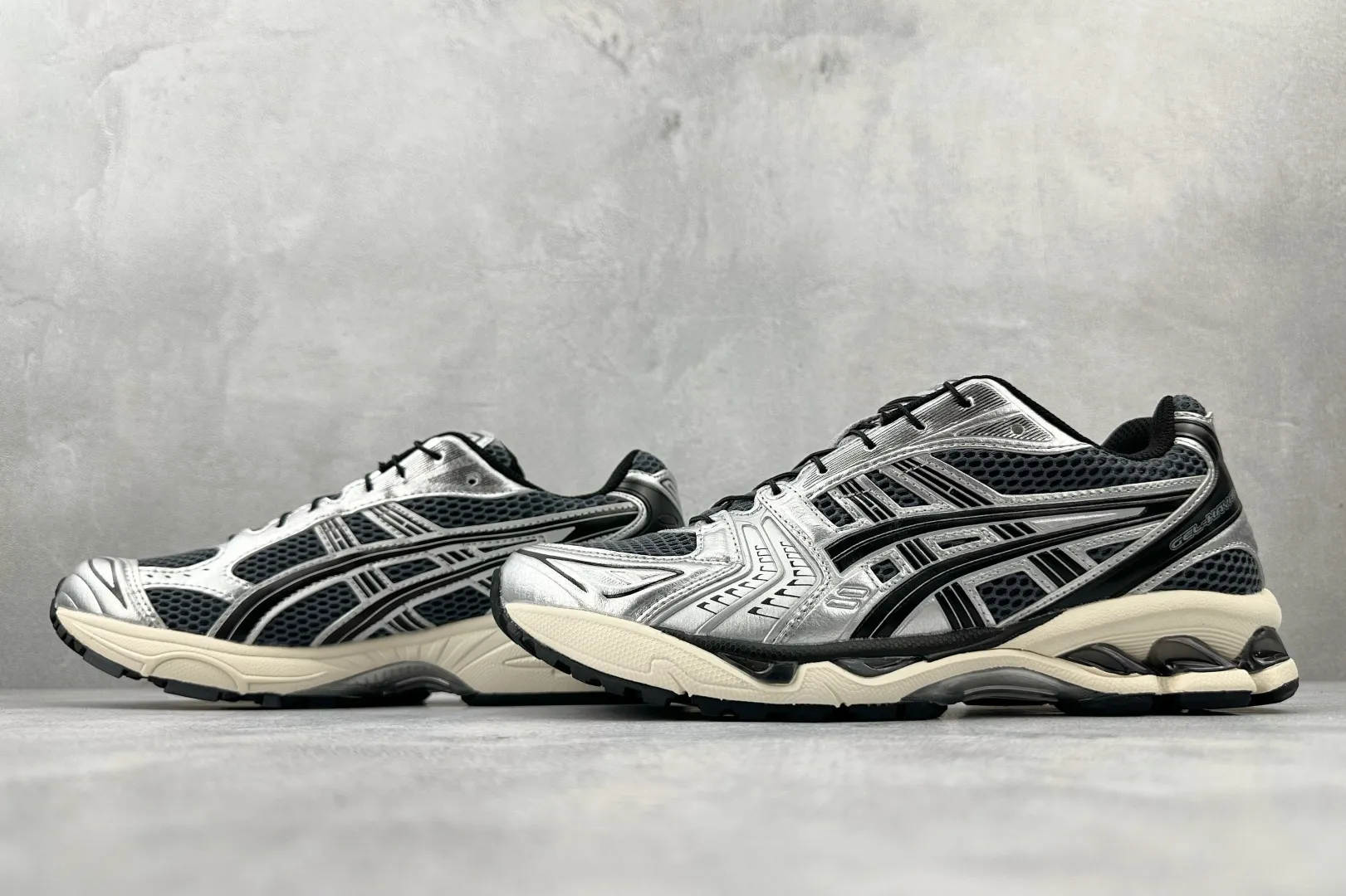 ASICS Gel-Kayano 14 Silver Black Replica Sneakers – High Quality ASICS Running Replicas Lightweight 626