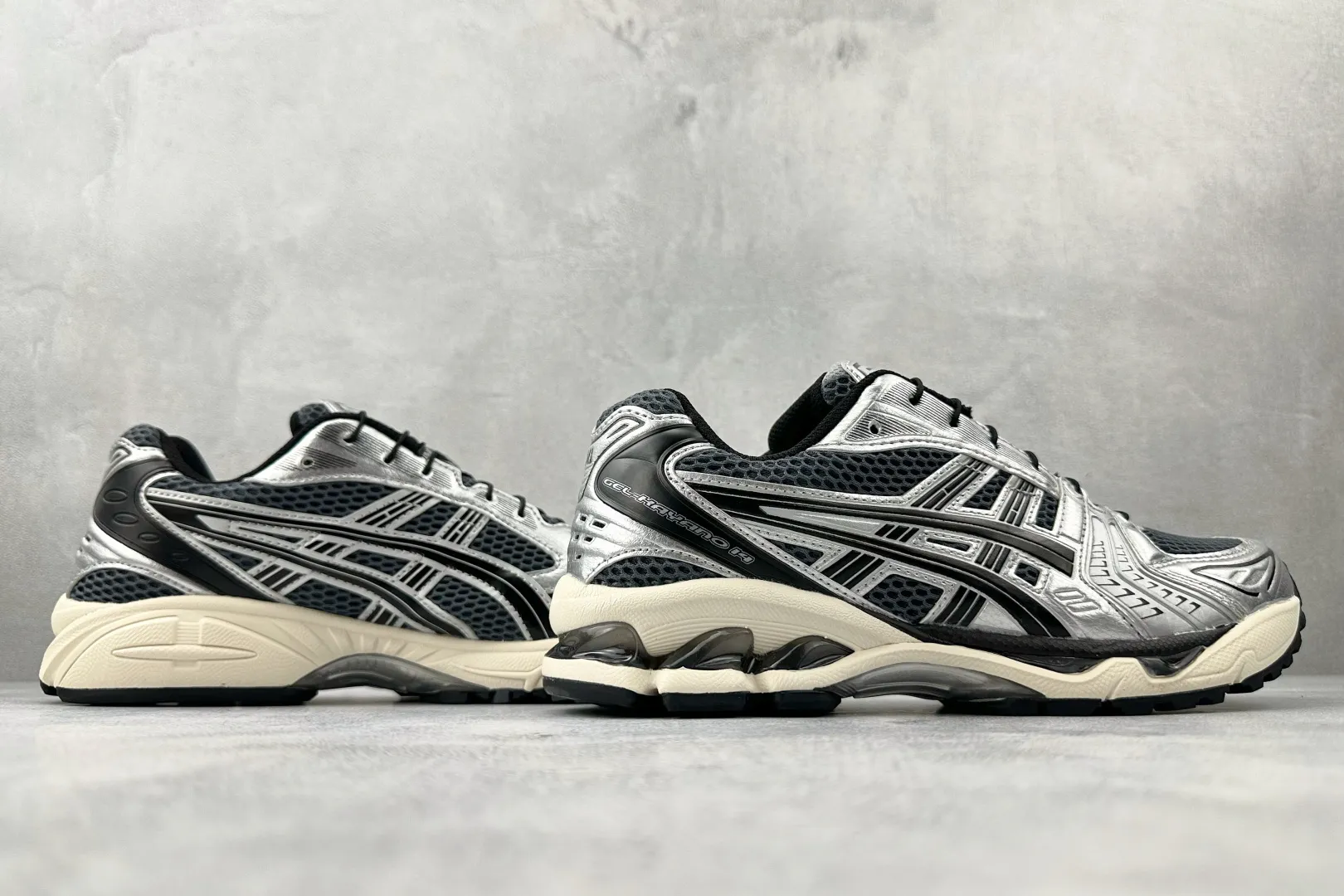 ASICS Gel-Kayano 14 Silver Black Replica Sneakers – High Quality ASICS Running Replicas Lightweight 626