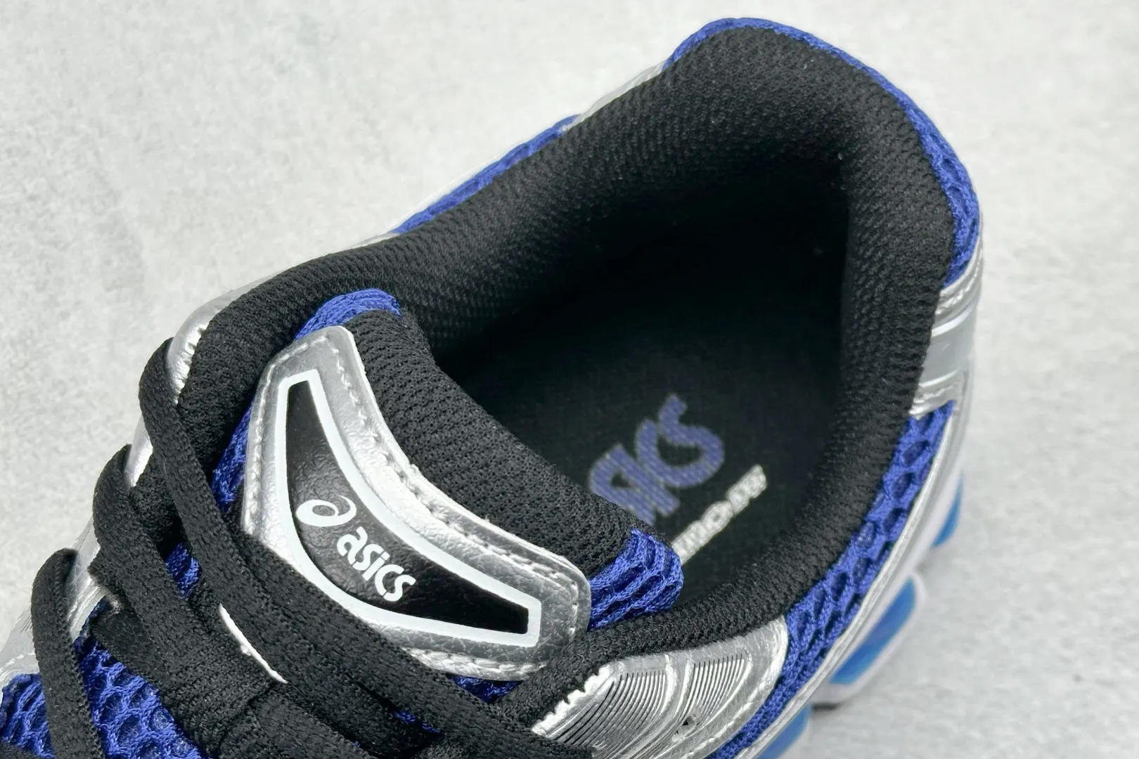 ASICS Gel-Kayano 14 Silver Blue Replica Sneakers – High Quality ASICS Running Replicas Stylish 640