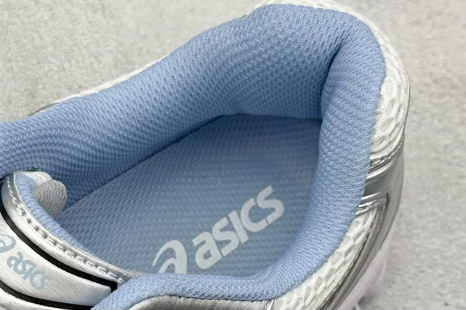 ASICS Gel-Kayano 14 Silver Running Shoes – High Quality Replica ASICS & 1:1 ASICS Sneakers Lightweight 630