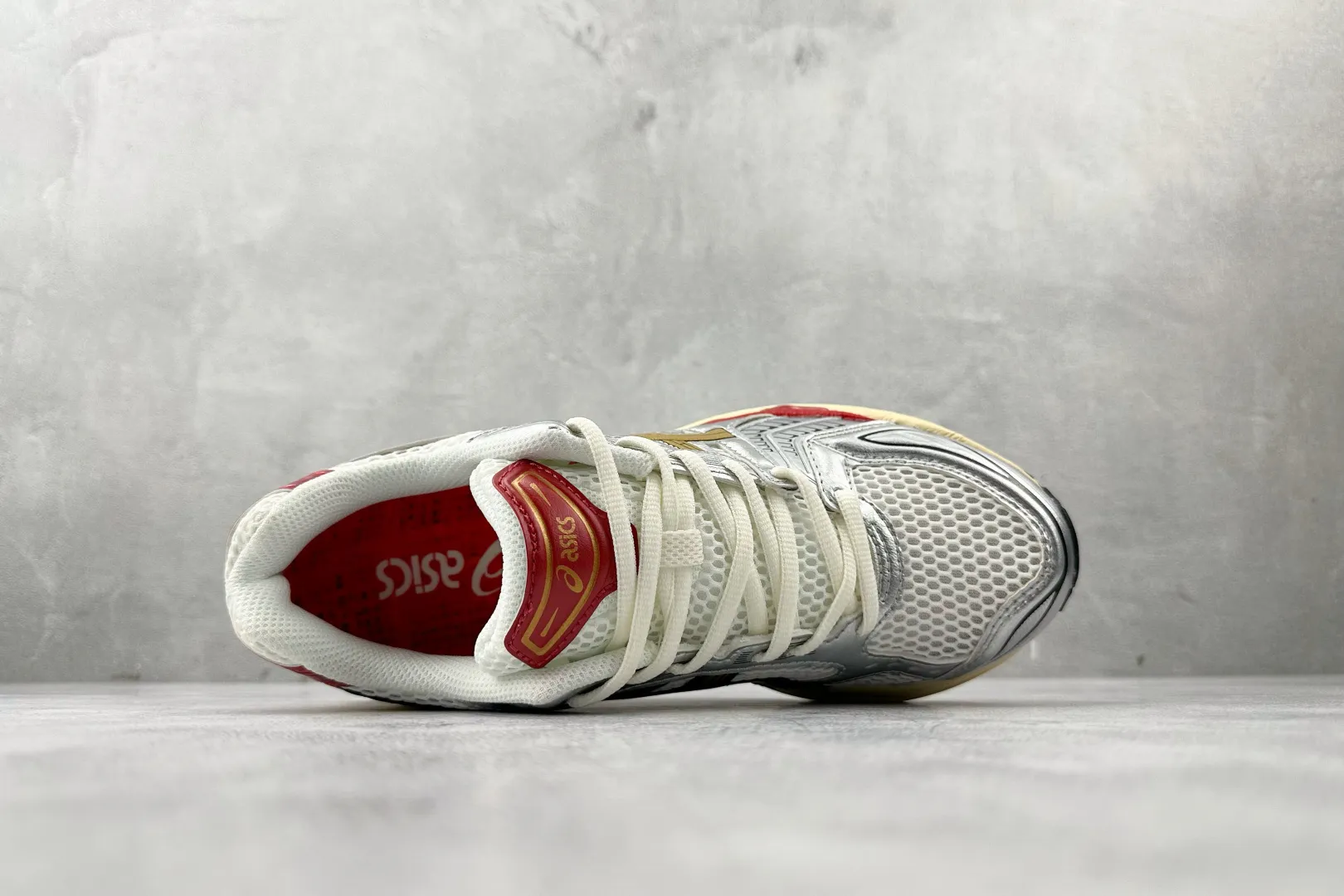 SoftTouch ASICS Gel-Kayano 14 Silver White Red – High Quality Replica ASICS Running Shoes & 1:1 Sneakers 612