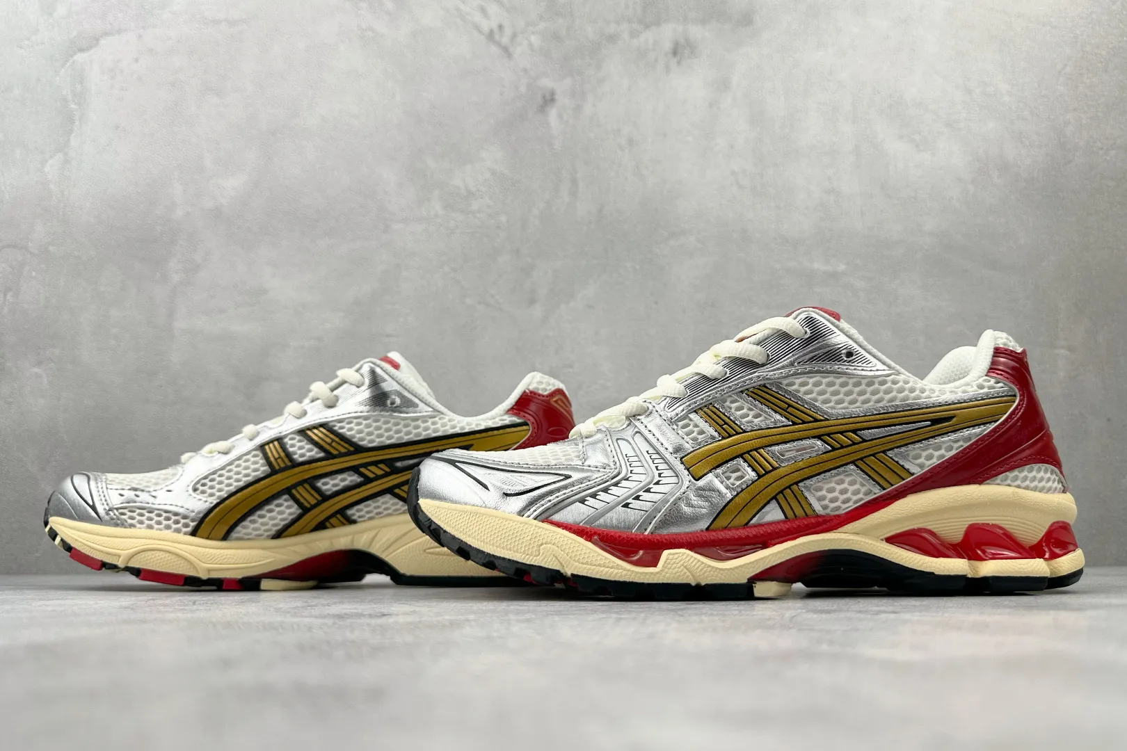SoftTouch ASICS Gel-Kayano 14 Silver White Red – High Quality Replica ASICS Running Shoes & 1:1 Sneakers 612