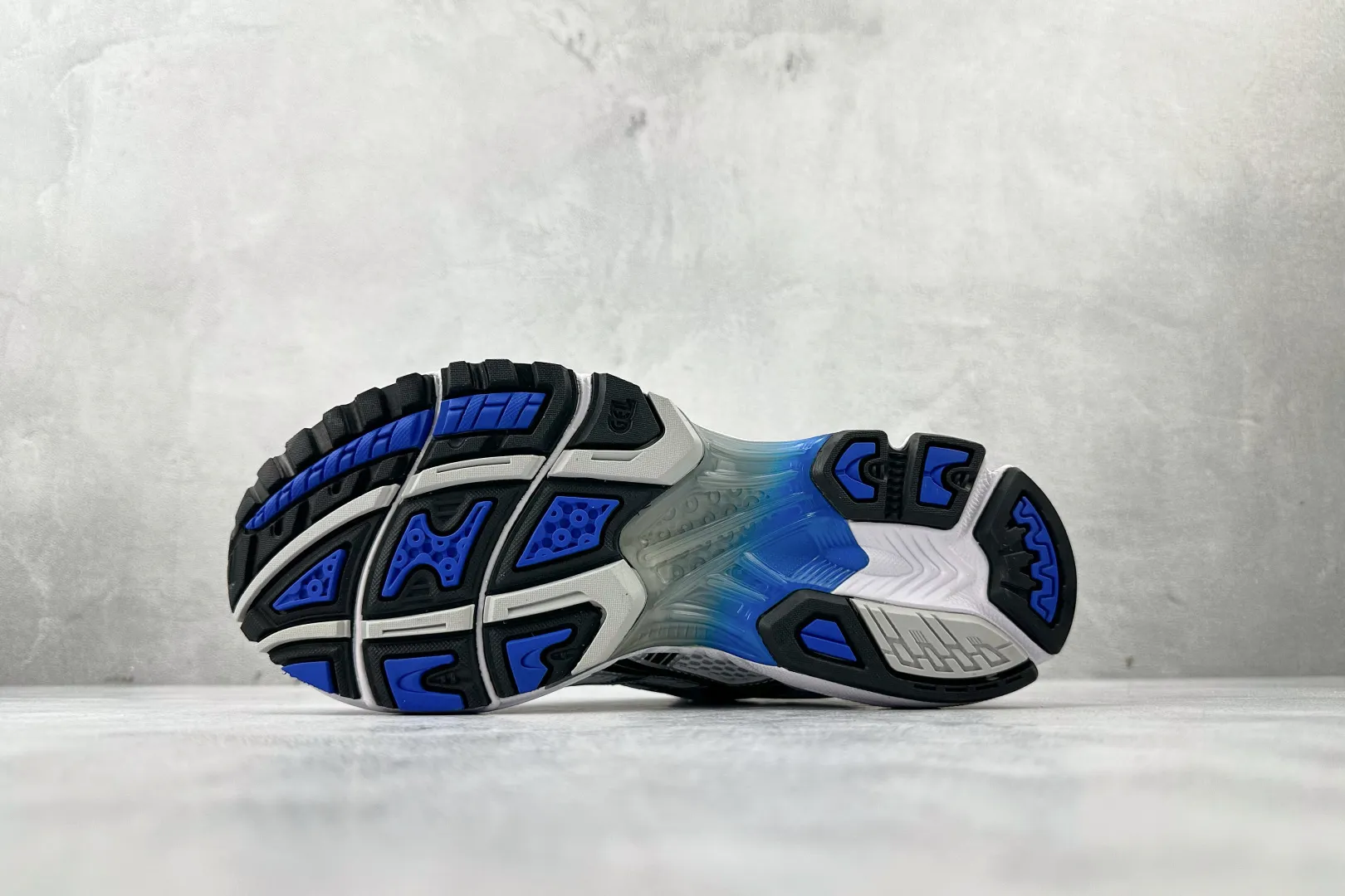 EyeCatching ASICS Gel-Kayano 14 White Blue Rep Shoes – High Quality Replica ASICS Sneakers 614