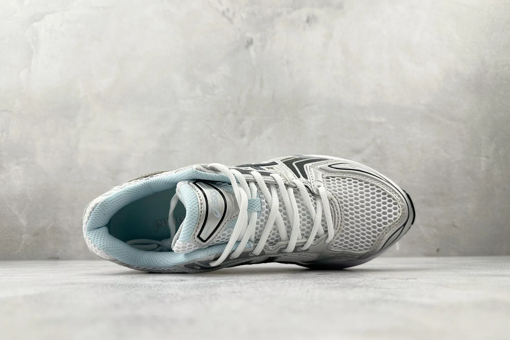 Trendy ASICS Gel-Kayano 14 White Navy Blue Replica Sneakers – High Quality ASICS Running Replicas 619