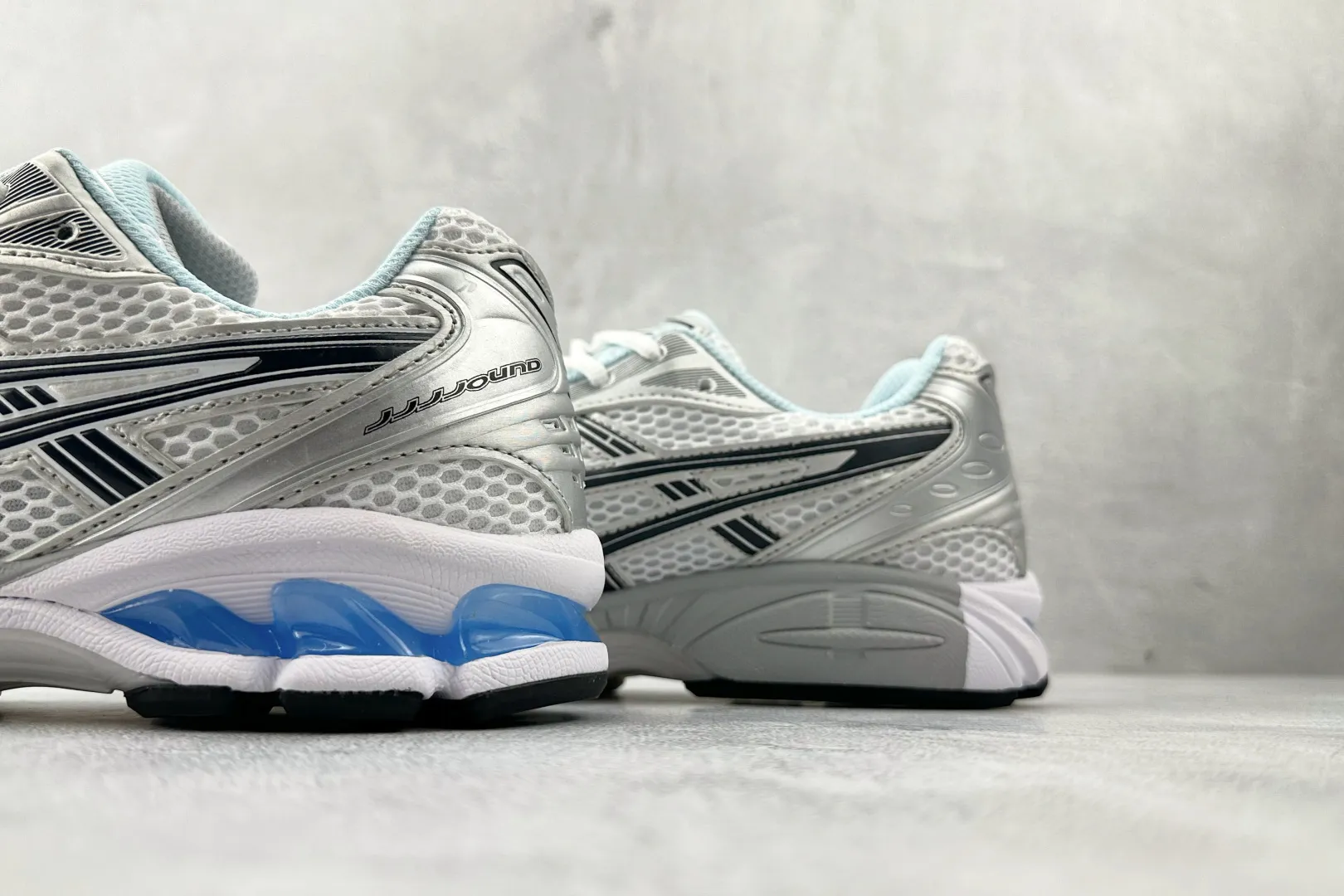 Trendy ASICS Gel-Kayano 14 White Navy Blue Replica Sneakers – High Quality ASICS Running Replicas 619