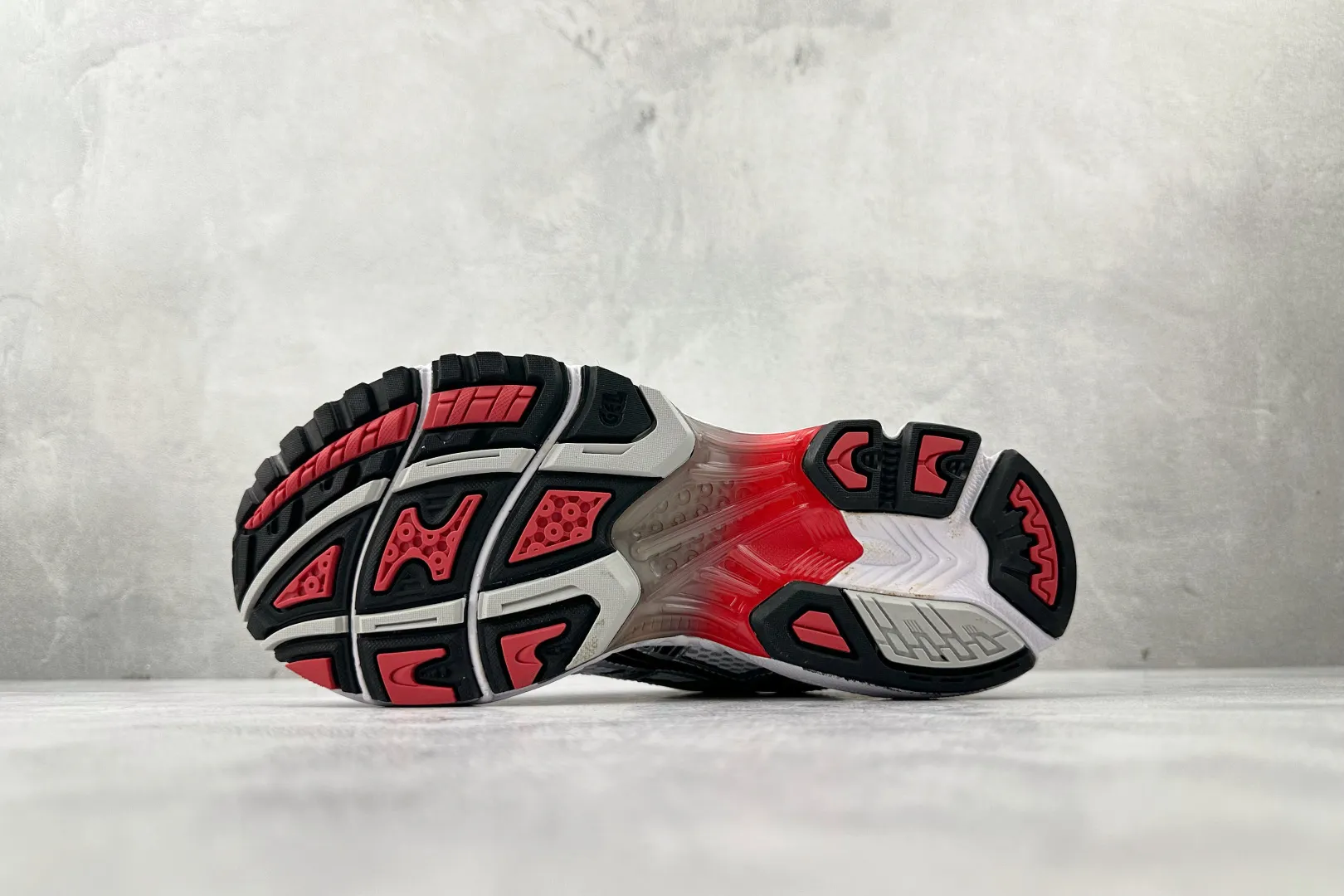 ASICS Gel-Kayano 14 White Red Replica Sneakers – High Quality ASICS Running Replicas Flexible 609