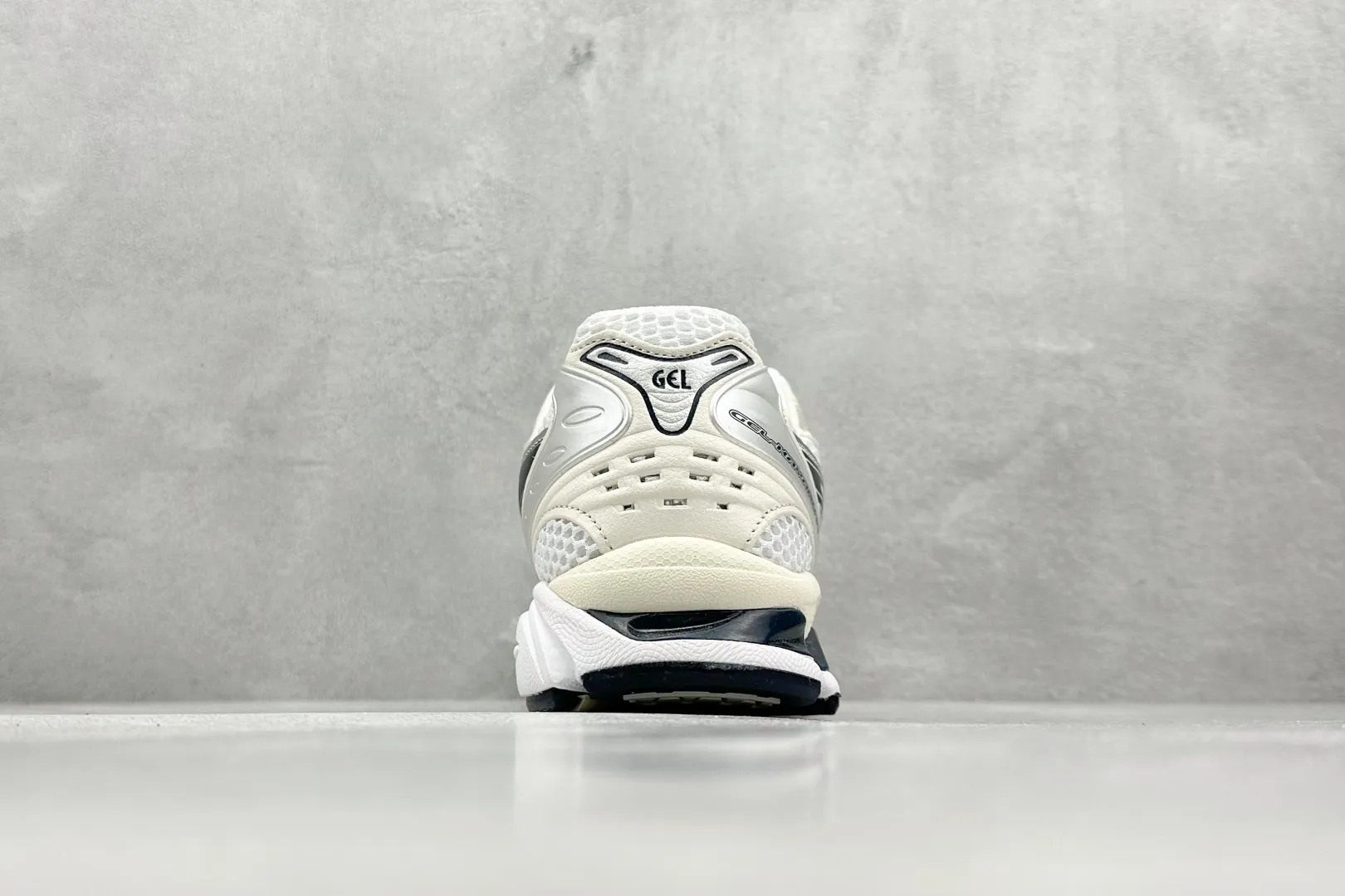 Sustainable ASICS Gel-Kayano 14 White Running Shoes – High Quality Replica ASICS & 1:1 ASICS Sneakers 636
