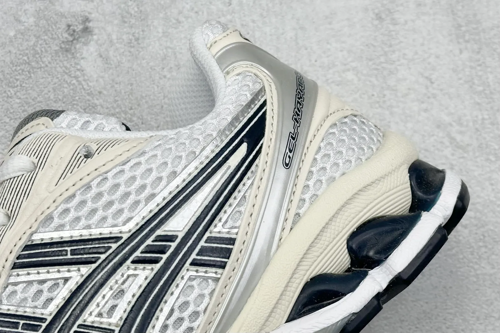 Sustainable ASICS Gel-Kayano 14 White Running Shoes – High Quality Replica ASICS & 1:1 ASICS Sneakers 636