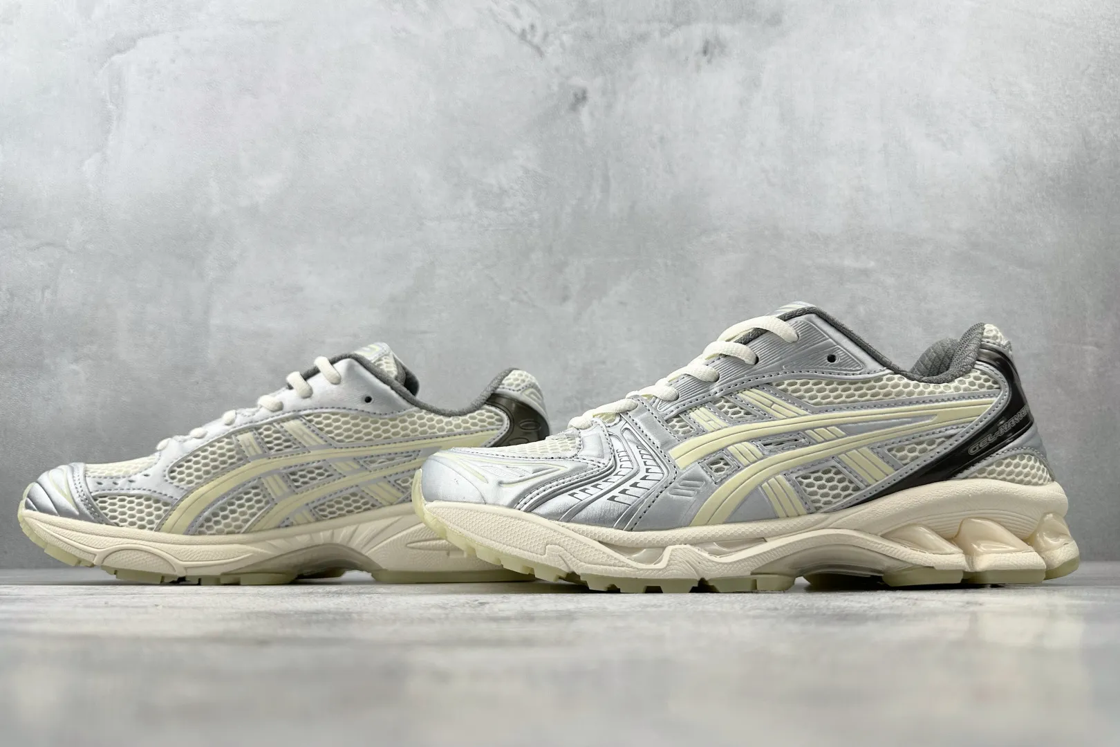 Snug ASICS Gel-Kayano 14 Yakoutake Silver White – High Quality ASICS Running Replicas & 1:1 ASICS Sneakers 623