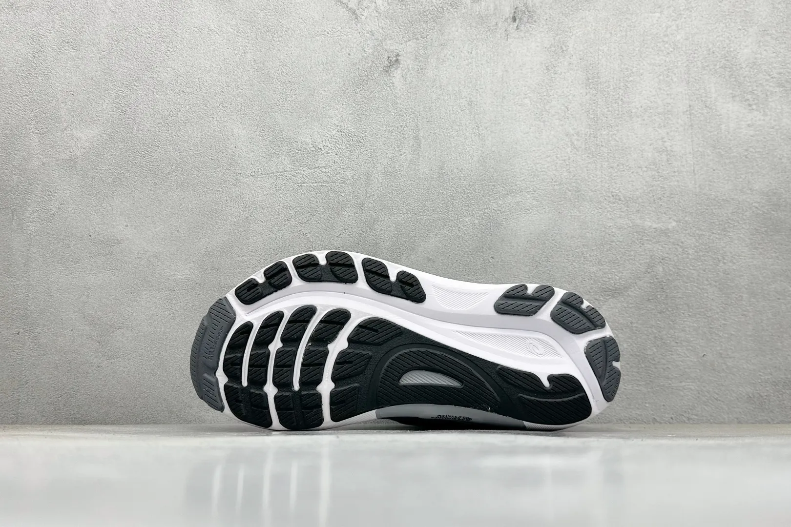 ASICS Gel-Kayano 31 Black Running Shoes – High Quality Replica ASICS & 1:1 ASICS Sneakers Youthful 600