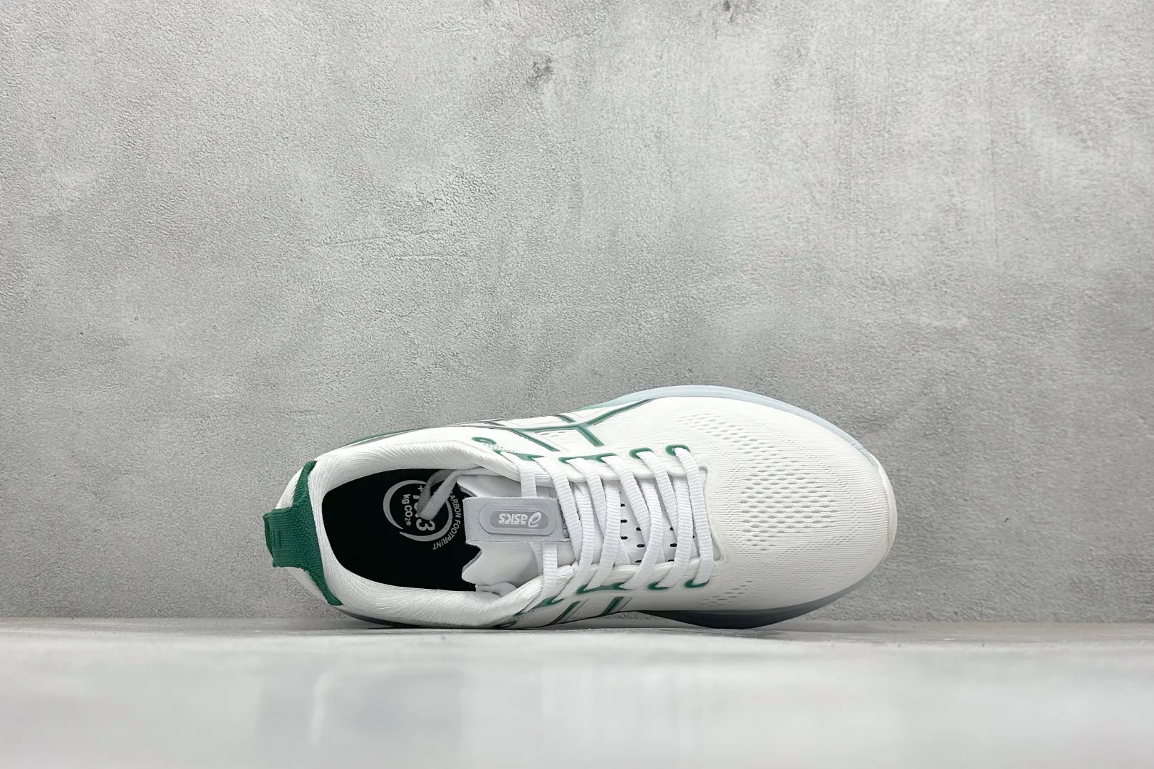 ASICS Gel-Kayano 31 White Green Replica Sneakers – High Quality ASICS Running Replicas Stylish 622