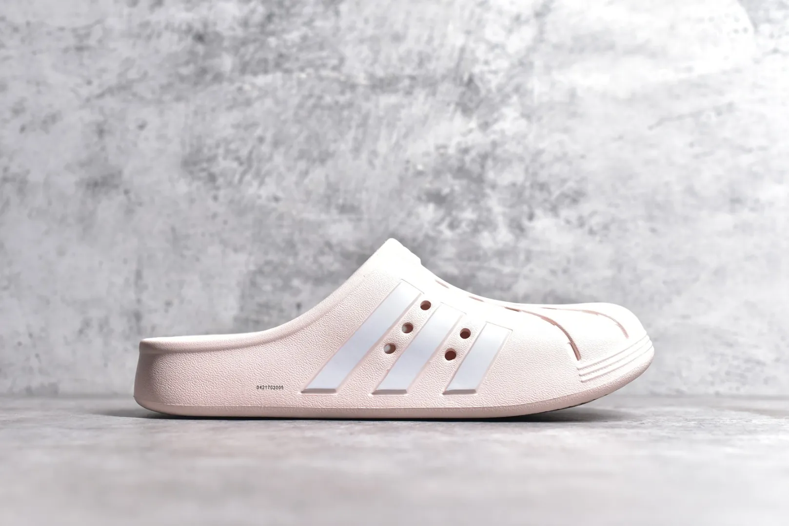 Chic Adidas Adilette Clogs Pink Blokecore Style –  Adidas Replica Shoes 462