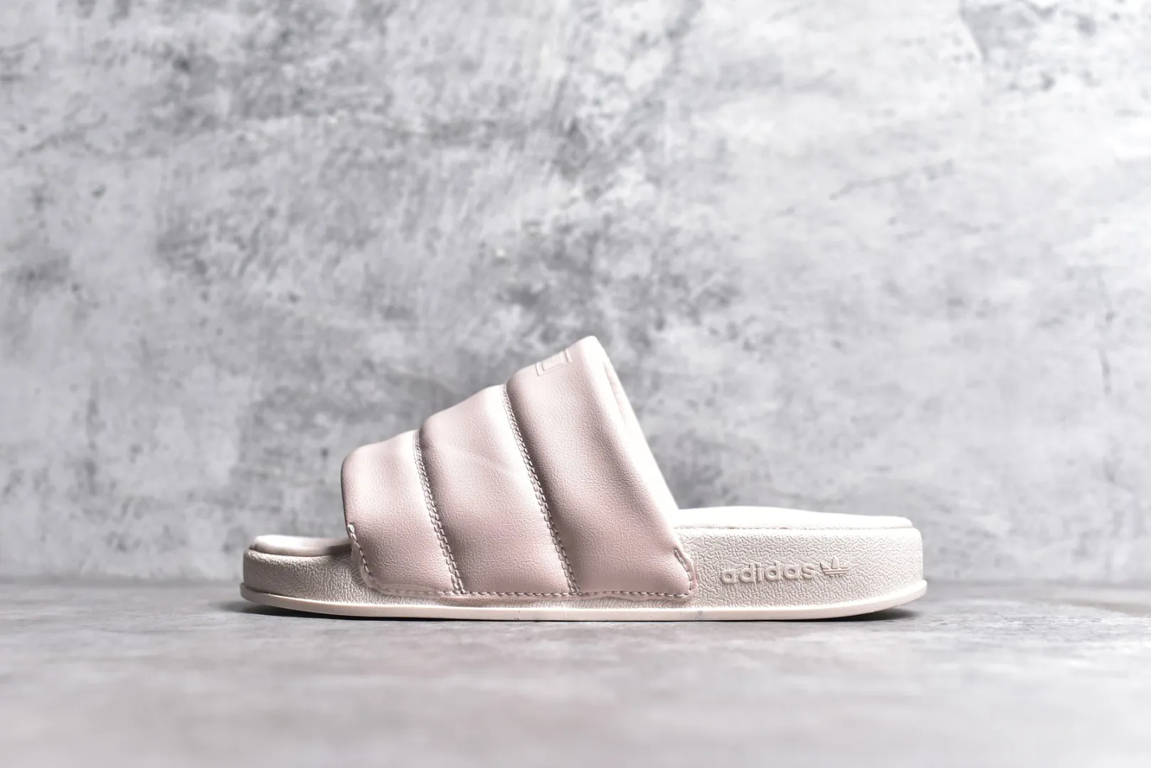 Adidas Adilette Essential HQ8772 Macaron Slide Sandals – Replica Adidas Sneakers Cozy 463