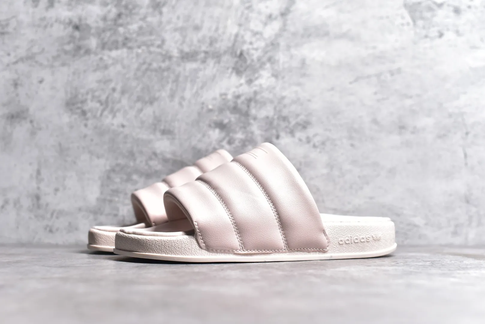 Adidas Adilette Essential HQ8772 Macaron Slide Sandals – Replica Adidas Sneakers Cozy 463