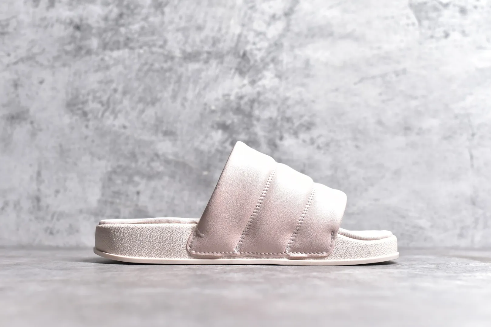 Adidas Adilette Essential HQ8772 Macaron Slide Sandals – Replica Adidas Sneakers Cozy 463