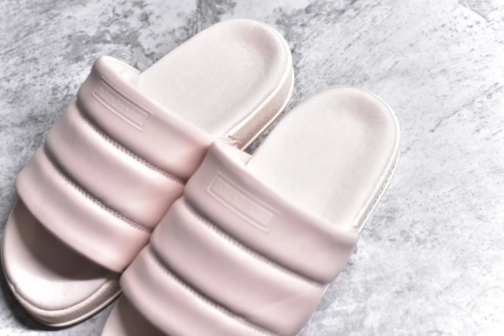 Adidas Adilette Essential HQ8772 Macaron Slide Sandals – Replica Adidas Sneakers Cozy 463
