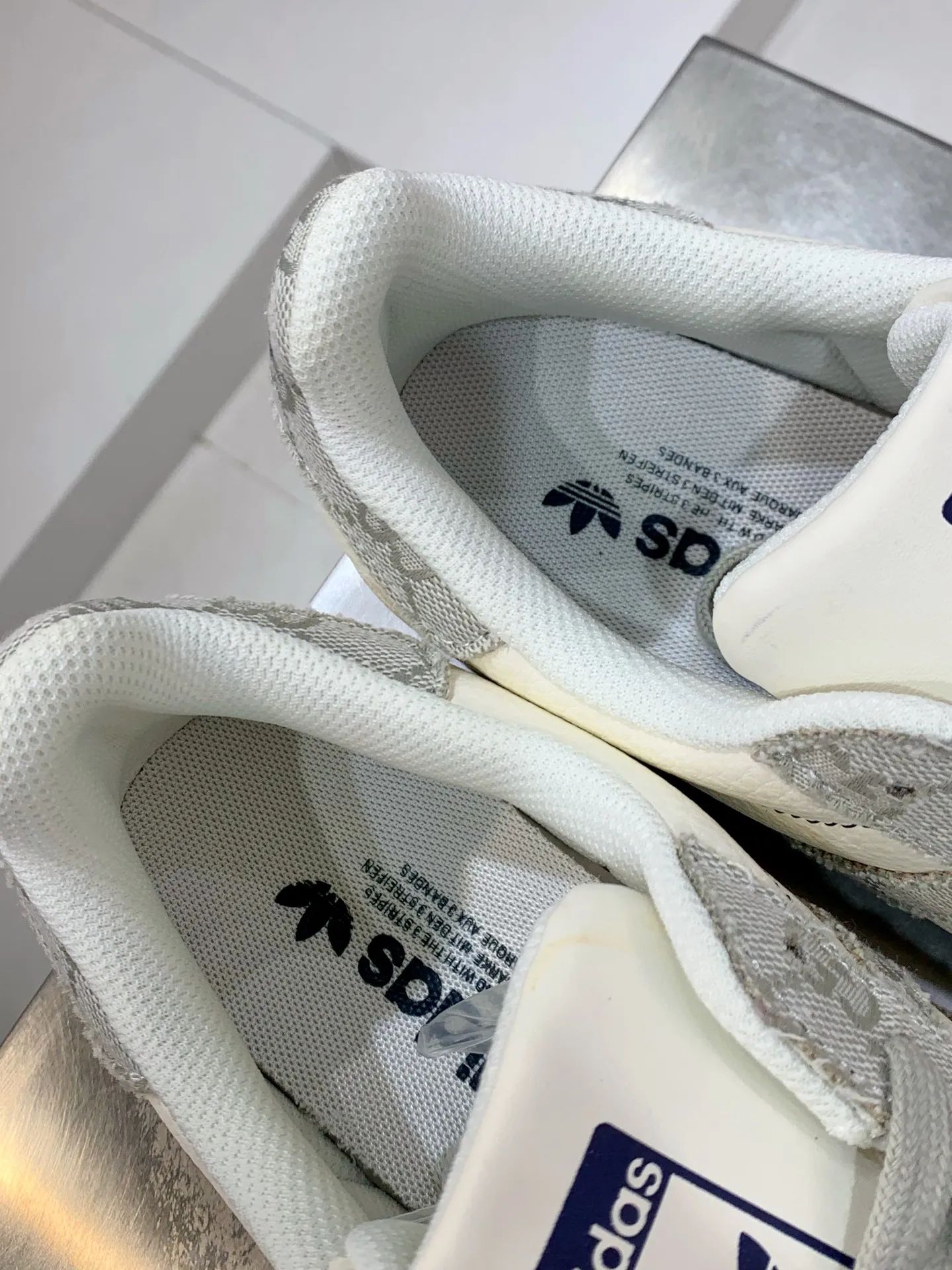 Adidas Gazelle Indoor Gucci White Gray Low –  Replica Shoes Functional 508