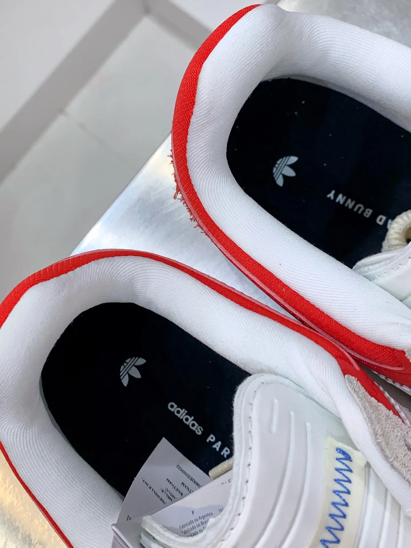Sporty Adidas Gazelle Indoor Red White Replica Shoes 498