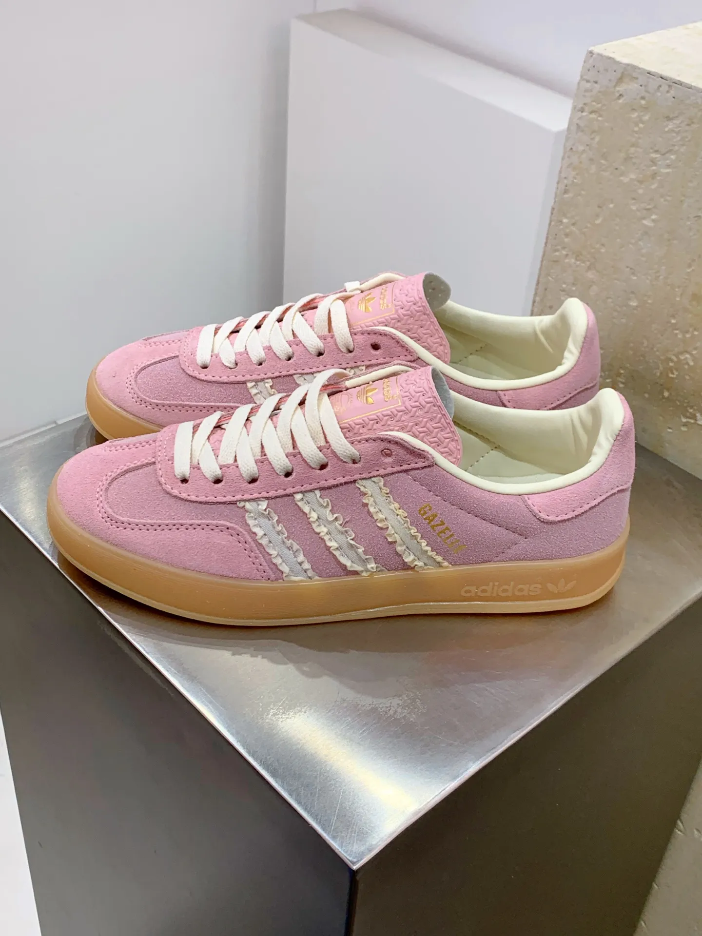 Adidas Originals Gazelle Indoor Pink Suede –  Replica Adidas Shoes TopPick 512