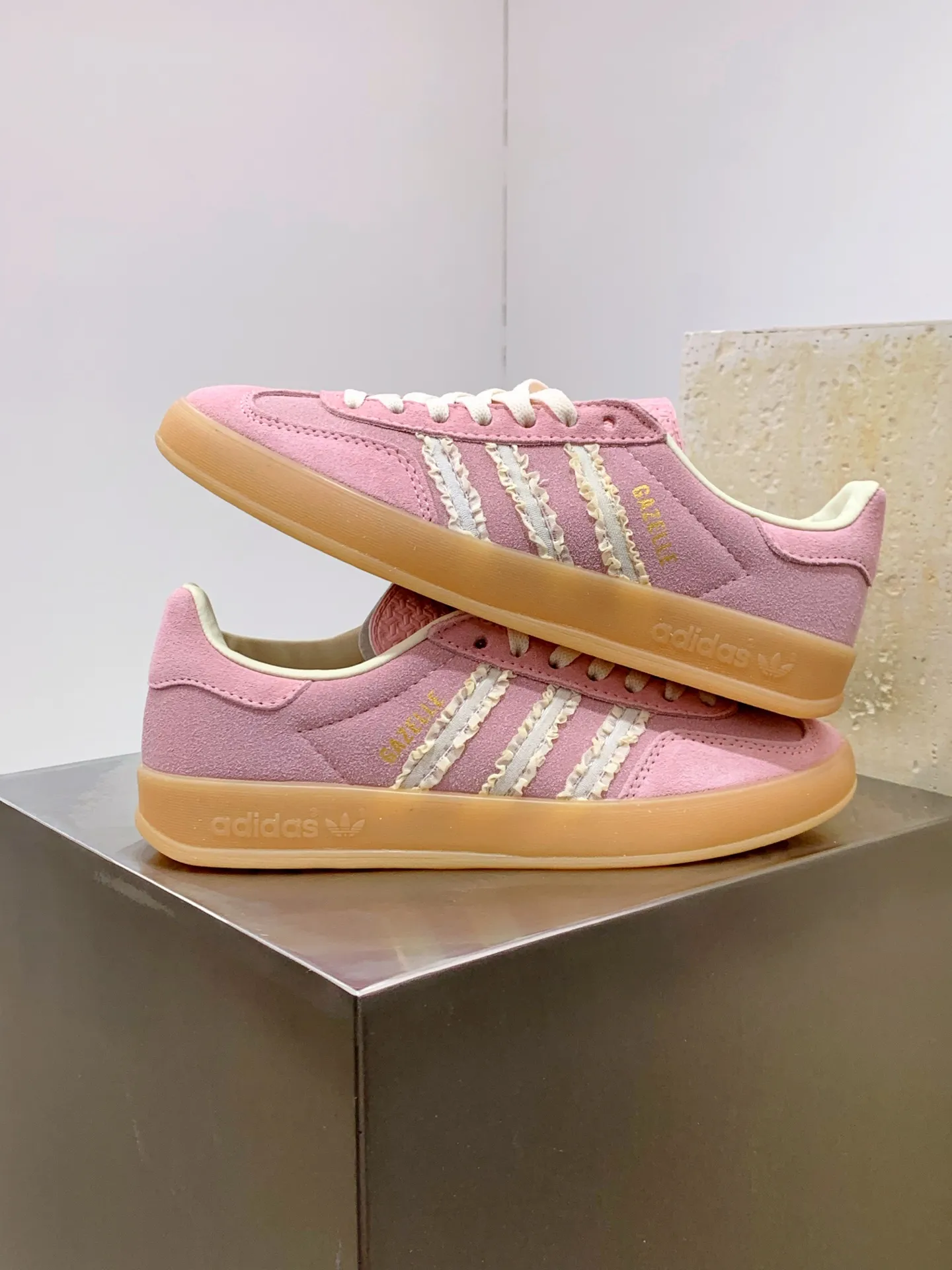 Adidas Originals Gazelle Indoor Pink Suede –  Replica Adidas Shoes TopPick 512