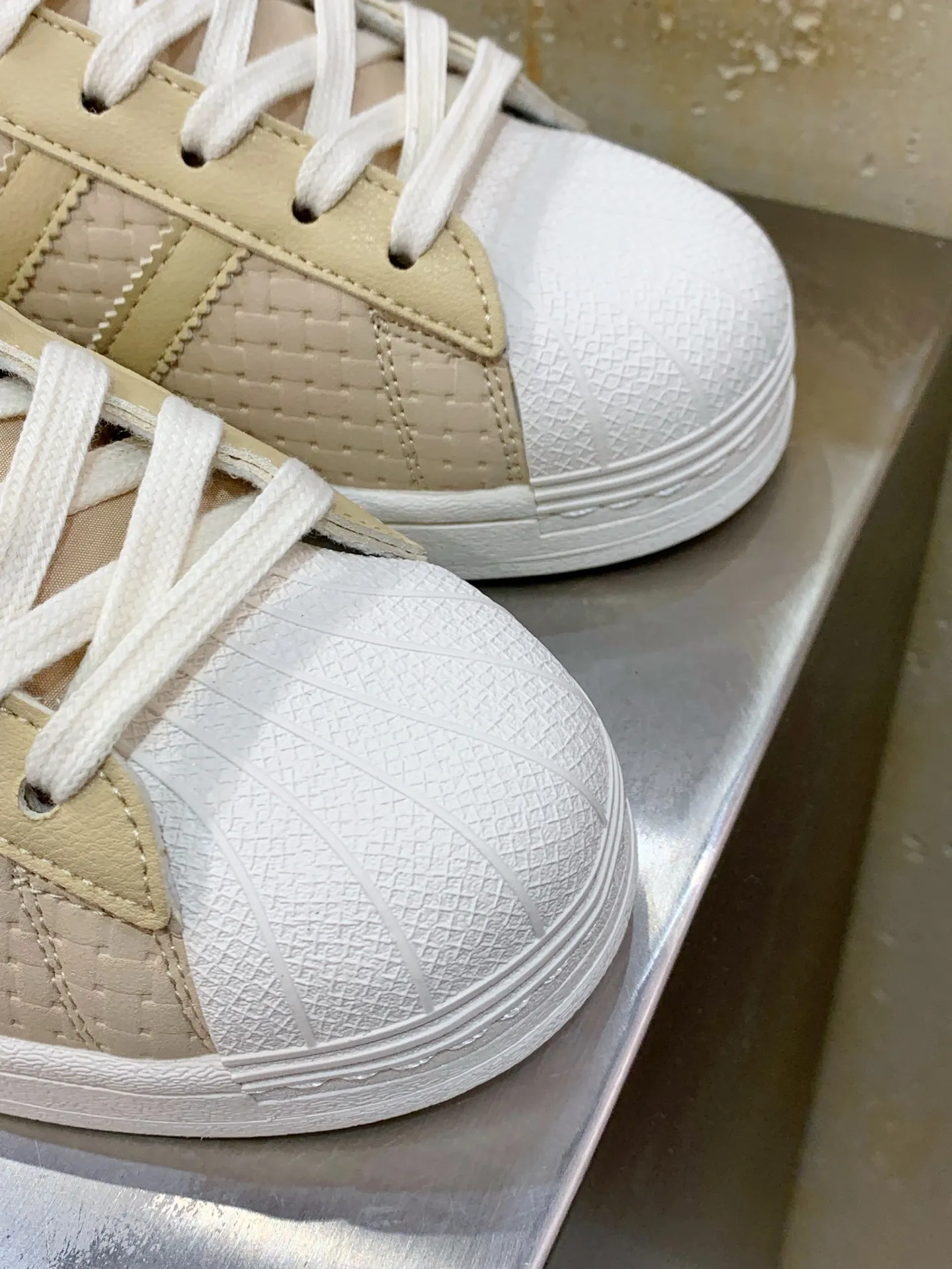 Durable Adidas Originals Superstar 2 Beige Sneakers –  Adidas Replica Shoes 538