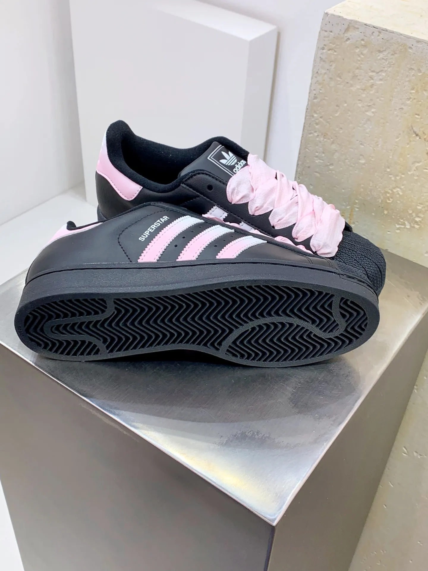 Colorful Adidas Originals Superstar Black Pink Low Shoes – Replica Adidas Edition 559