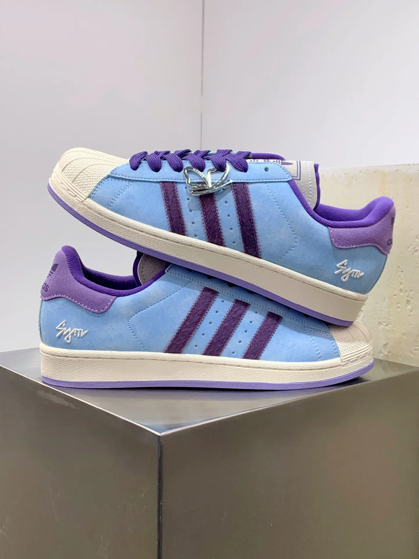 Adidas Originals Superstar Blue Purple Replica Shoes – Adidas Replica Sneakers Timeless 522