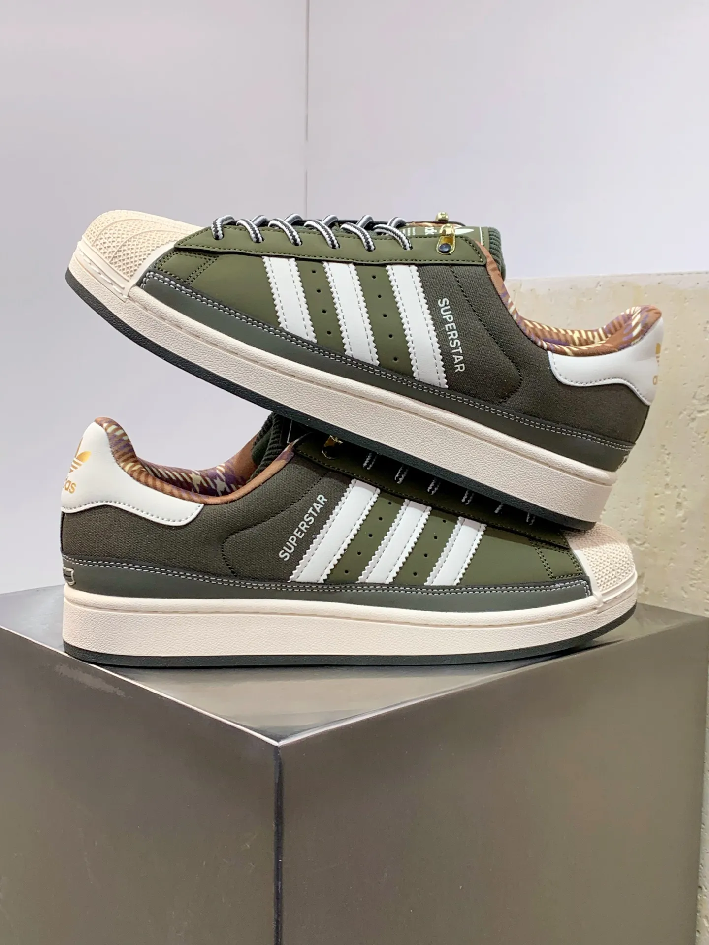 Adidas Originals Superstar Green Shell Toe Replica Shoes Refined 525