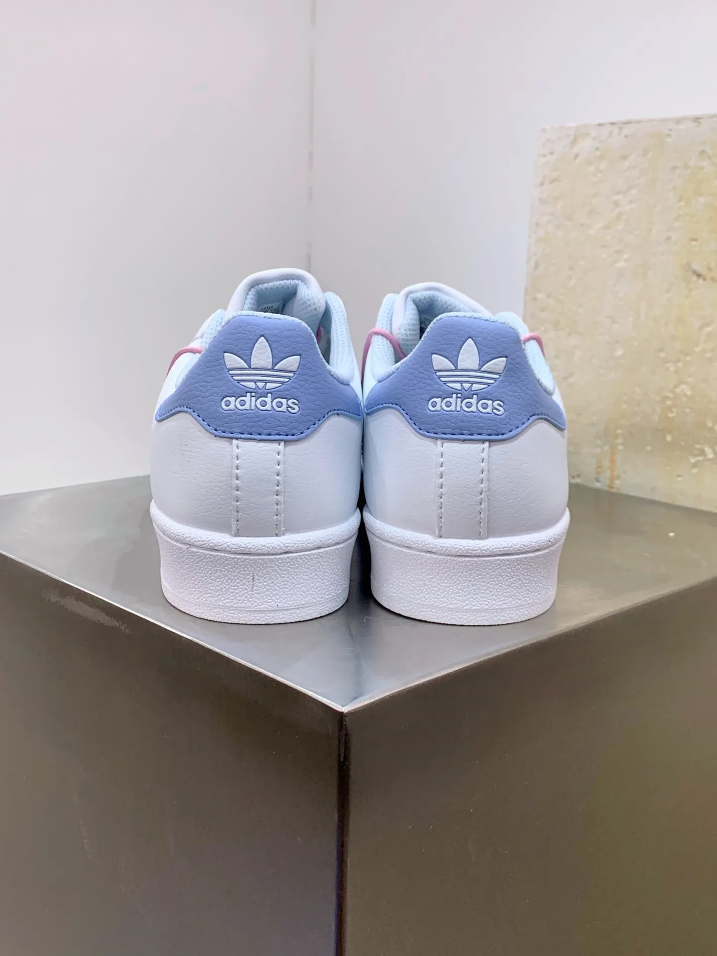 Trendsetting Adidas Originals Superstar II White Blue Low – Replica Adidas Shoes 555