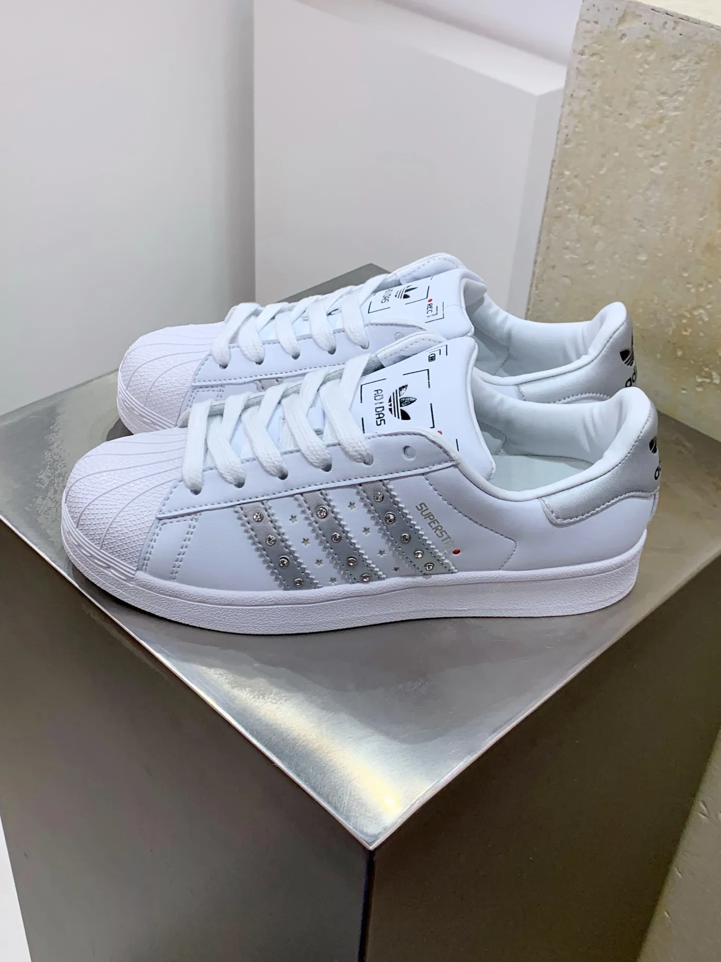 Adidas Originals Superstar JR4505 White Sneakers – Replica Adidas Shoes Contemporary 548