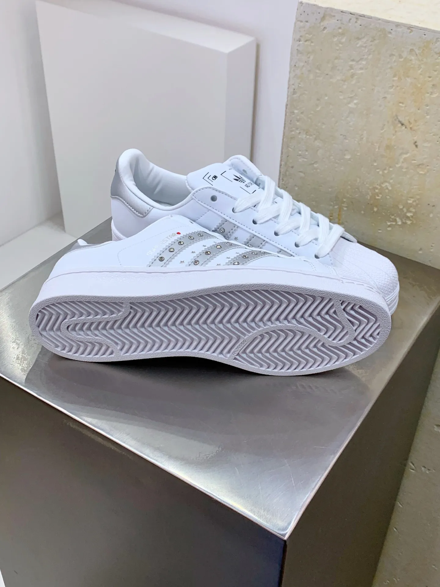 Adidas Originals Superstar JR4505 White Sneakers – Replica Adidas Shoes Contemporary 548