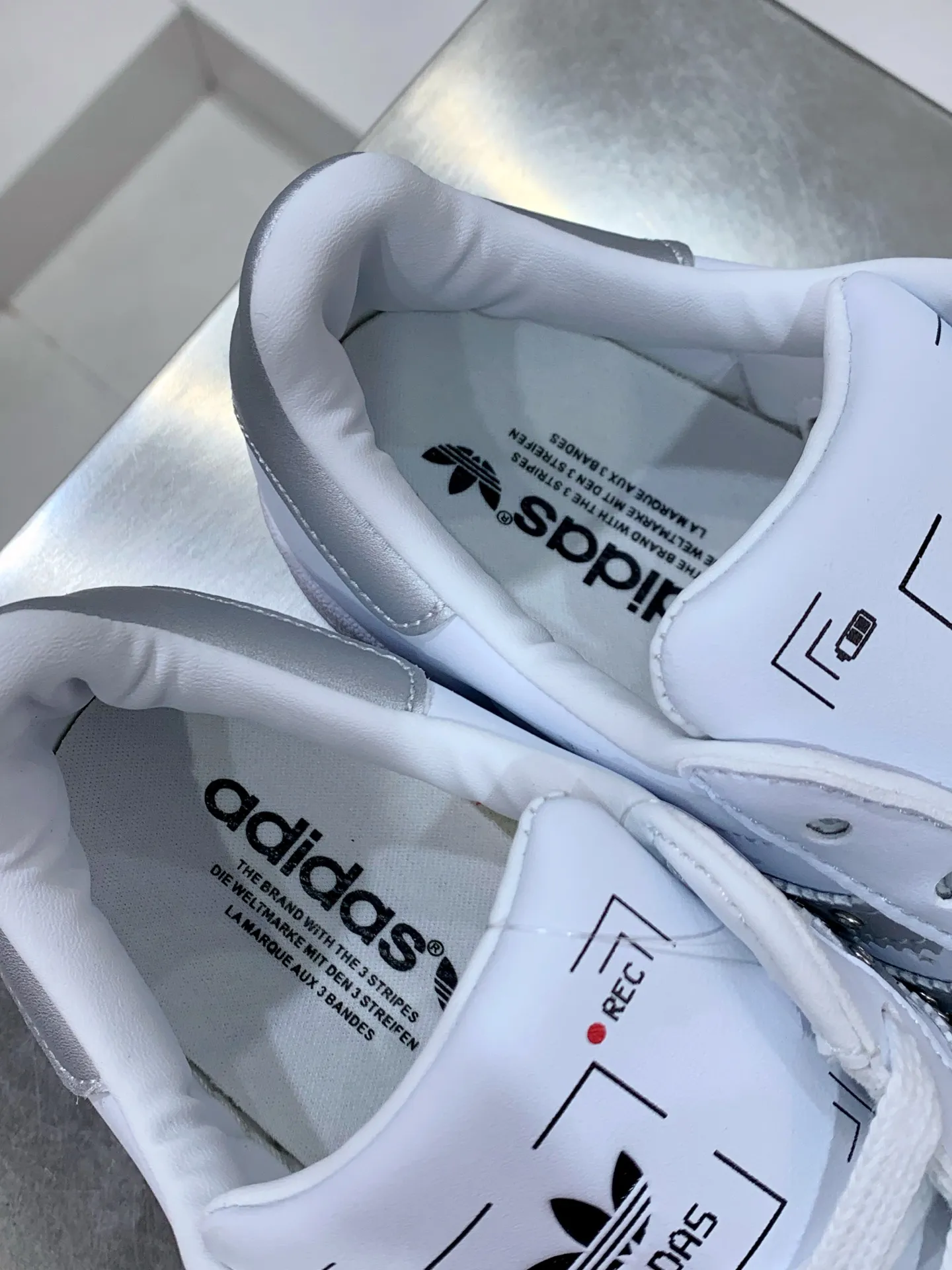 Adidas Originals Superstar JR4505 White Sneakers – Replica Adidas Shoes Contemporary 548