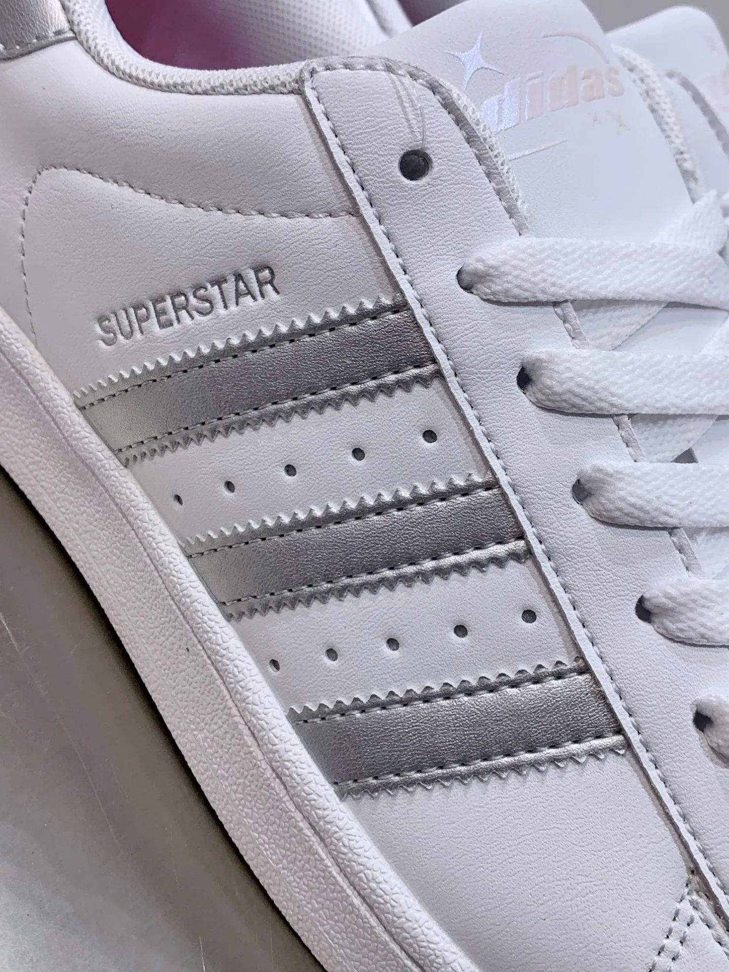 Adidas Originals Superstar White Silver Low Top – Replica Adidas Shoes Trendsetting 526