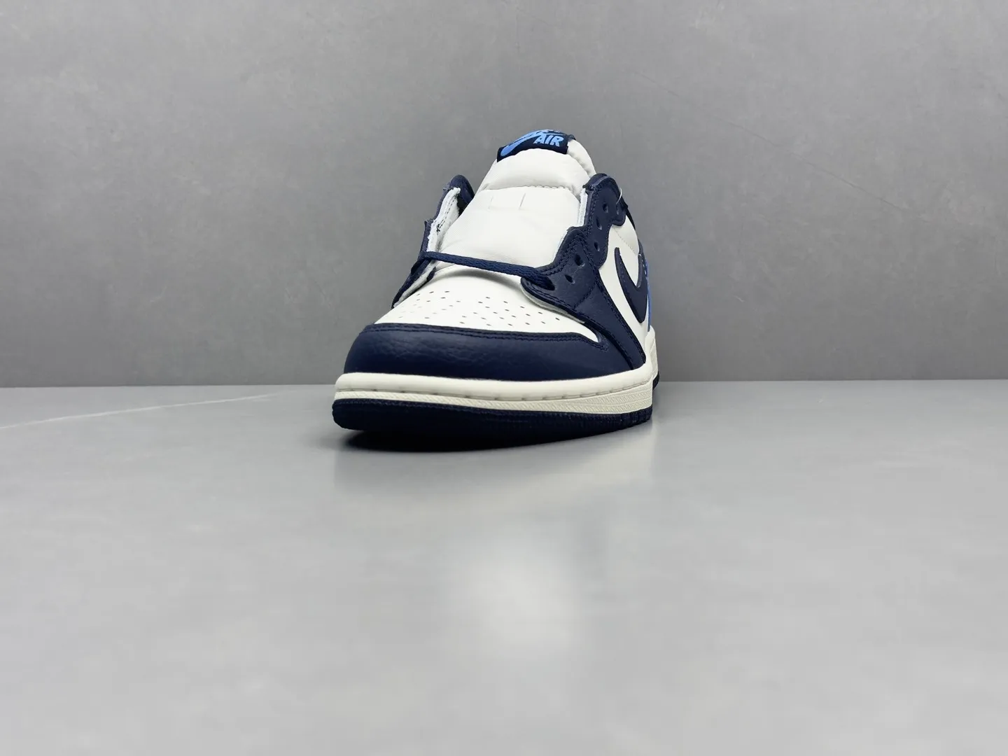FlexibleFit Air Jordan 1 Low ‘Obsidian UNC’ – Black Obsidian University Blue – Authentic Low-Top Rep Shoes with Best Replica Sneakers Craftsmanship 1338