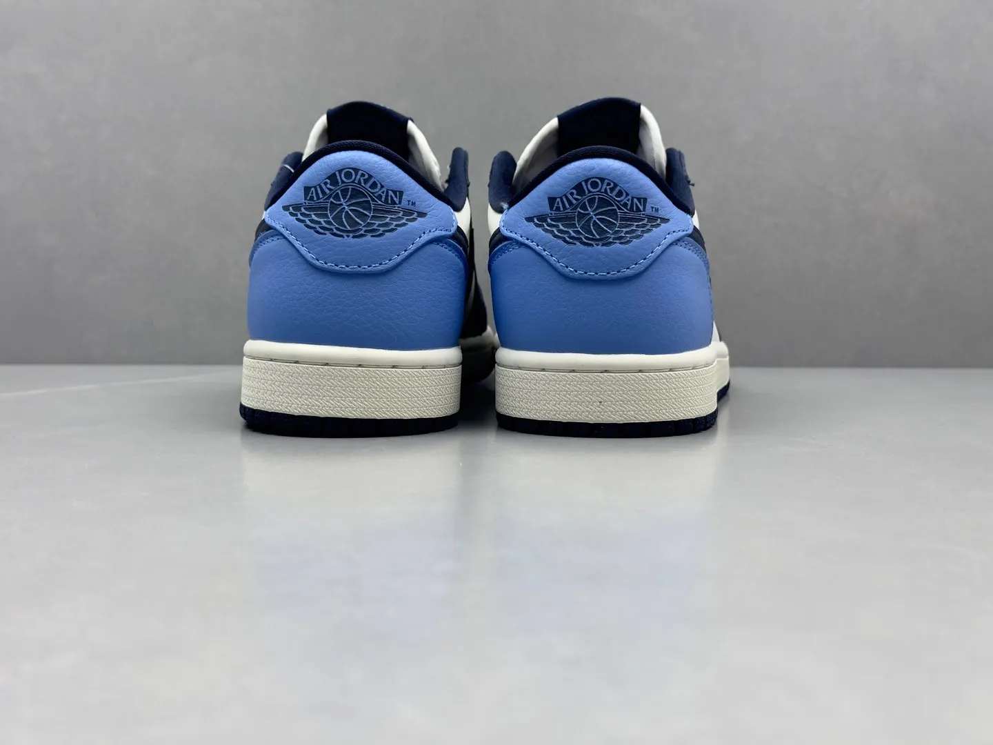 FlexibleFit Air Jordan 1 Low ‘Obsidian UNC’ – Black Obsidian University Blue – Authentic Low-Top Rep Shoes with Best Replica Sneakers Craftsmanship 1338