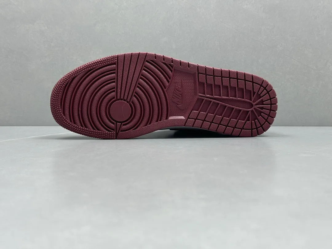 Air Jordan 1 Mid Burgundy with Metallic Wings – Pure  Version Rep Shoes and Replica Nikes Minimalist 1206