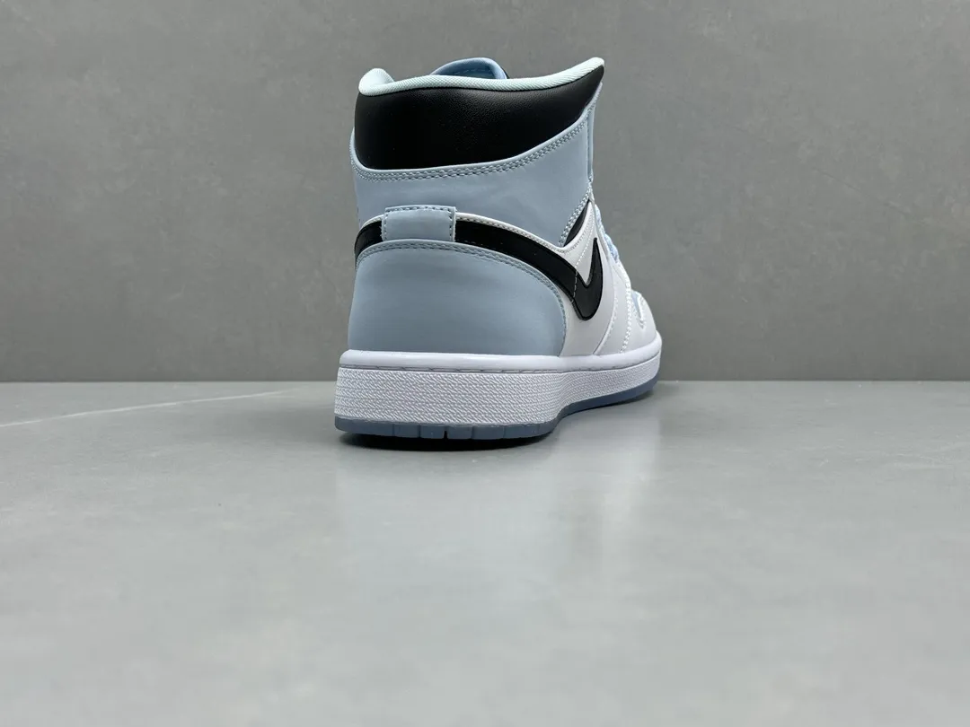 TechFriendly Air Jordan 1 Mid SE ‘UNC’ – Blue White Colorway, Authentic Version, Rep Shoes for Men and Women, Replica Nikes Sizes 36-46 Including Half Sizes 1194