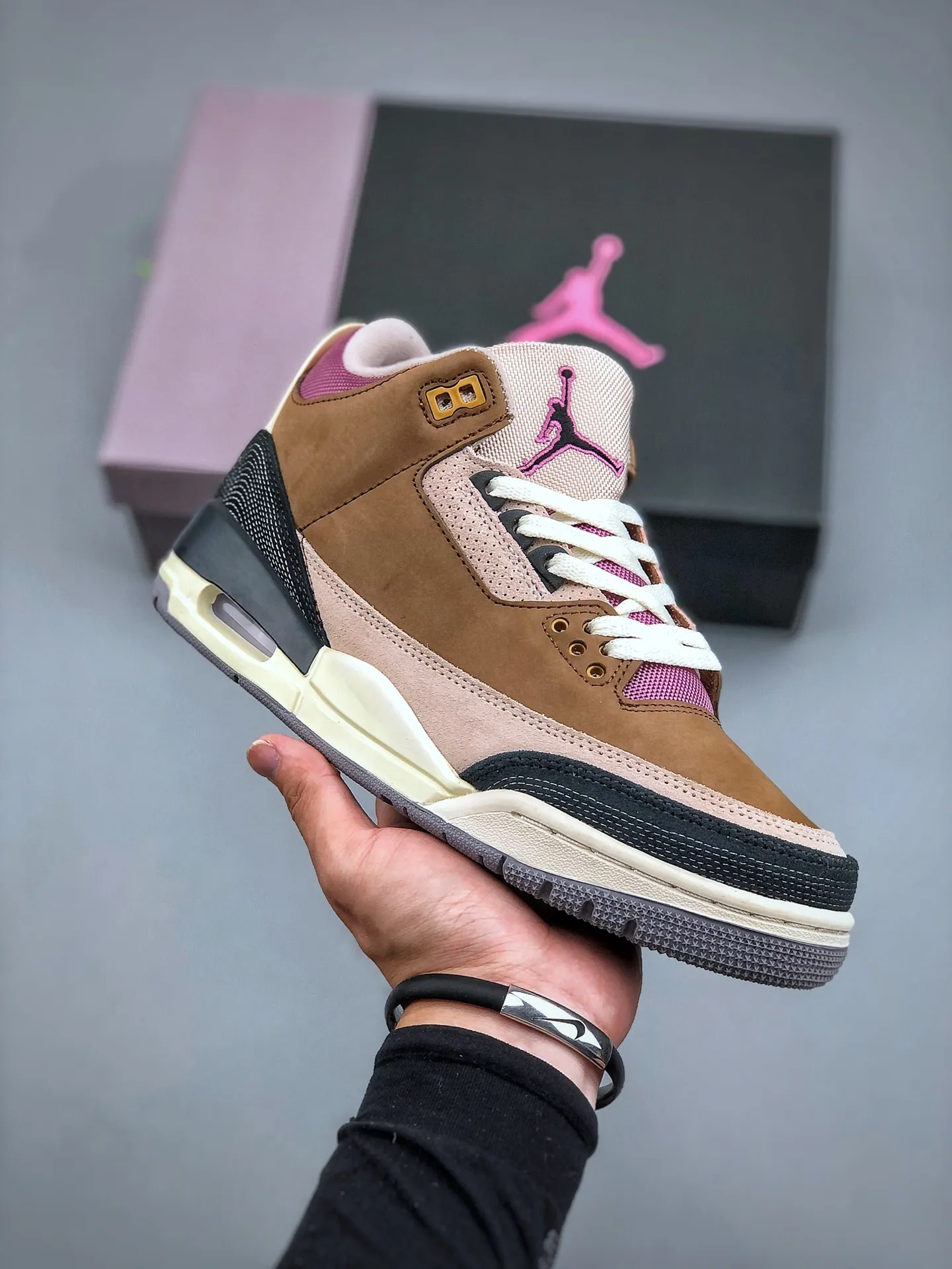 Air Jordan 3 Retro Brown Patchwork – High-Quality Rep Shoes, Men’s Replica Sneakers, Sizes 35.5-47 (Half Sizes Available Original 1177
