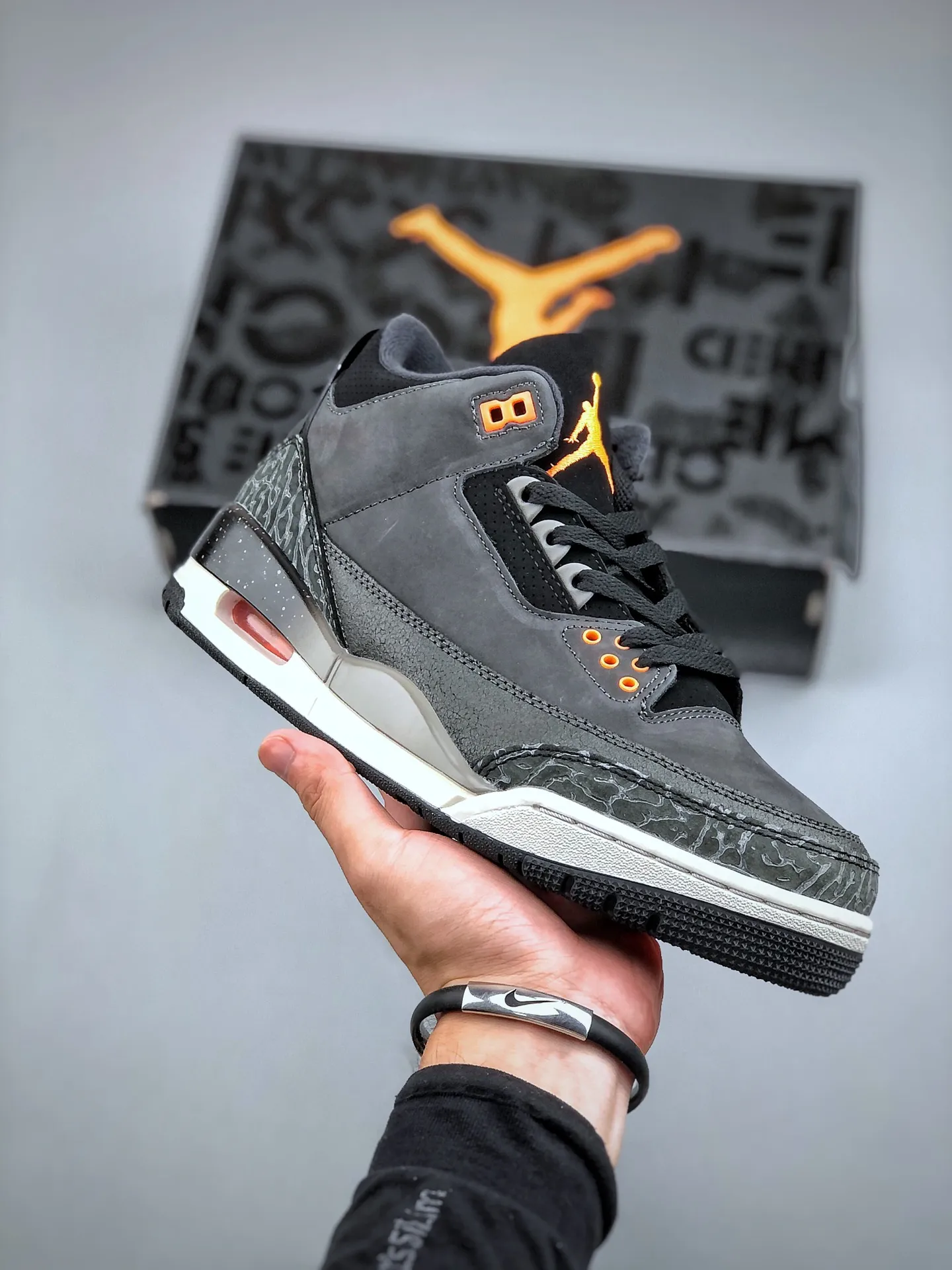 Supportive Air Jordan 3 Retro “Fear” – Dark Grey Orange High-Top Rep Shoes & Nike Replica Sneakers 1187