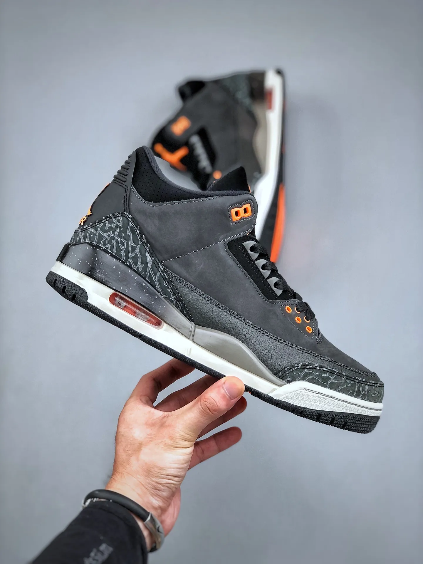 Supportive Air Jordan 3 Retro “Fear” – Dark Grey Orange High-Top Rep Shoes & Nike Replica Sneakers 1187