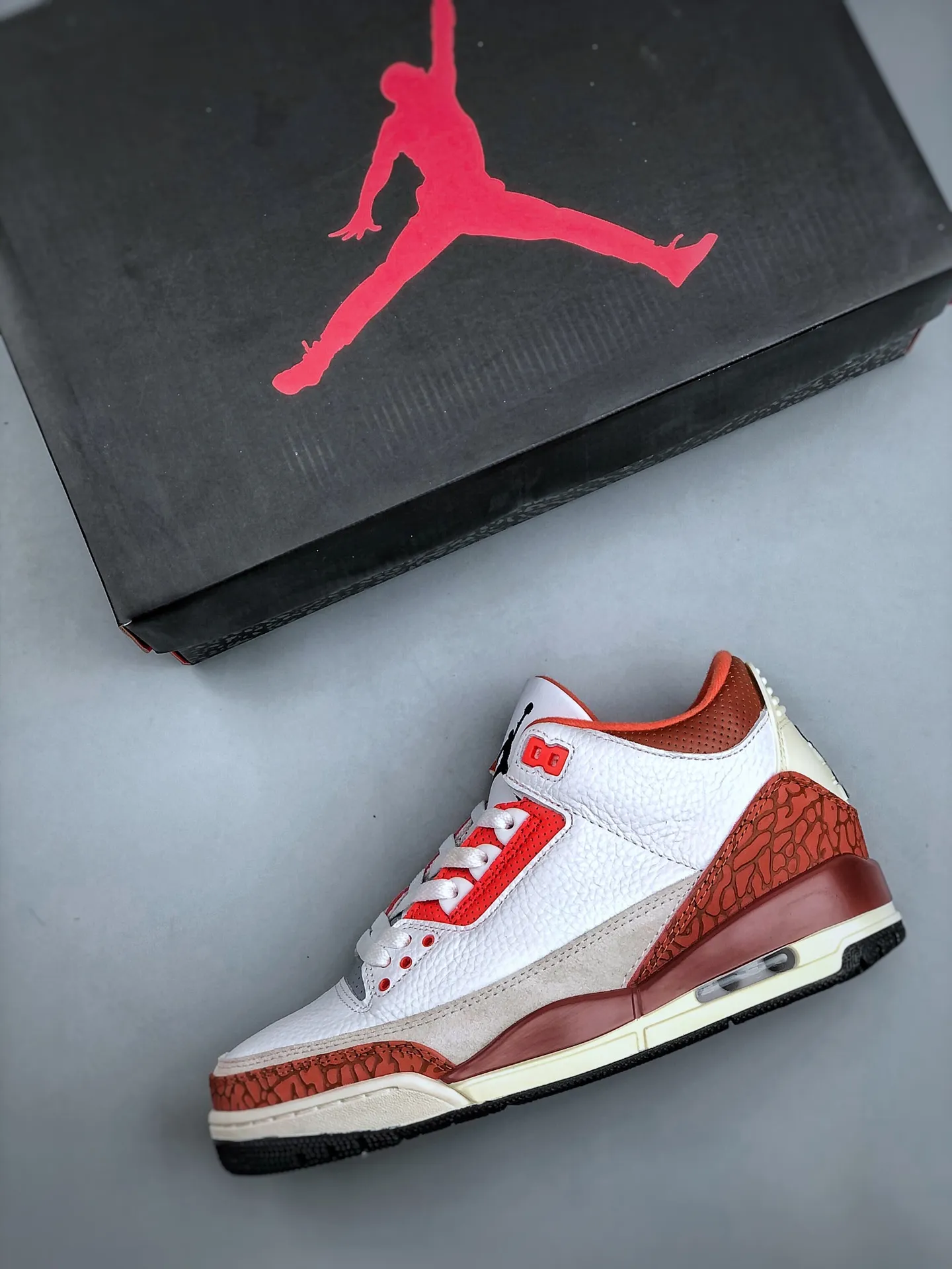 Air Jordan 3 Retro ‘Red Crackle’ – White Red – Replica Sneakers – Basketball Shoes – Sizes 36-47. Cozy 1183