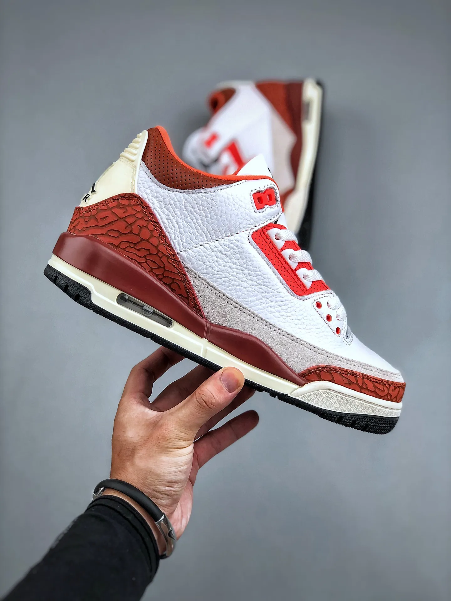 Air Jordan 3 Retro ‘Red Crackle’ – White Red – Replica Sneakers – Basketball Shoes – Sizes 36-47. Cozy 1183