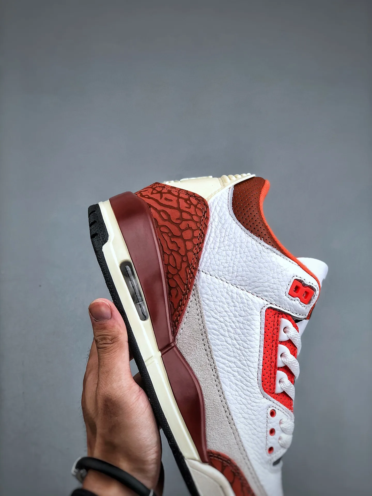 Air Jordan 3 Retro ‘Red Crackle’ – White Red – Replica Sneakers – Basketball Shoes – Sizes 36-47. Cozy 1183