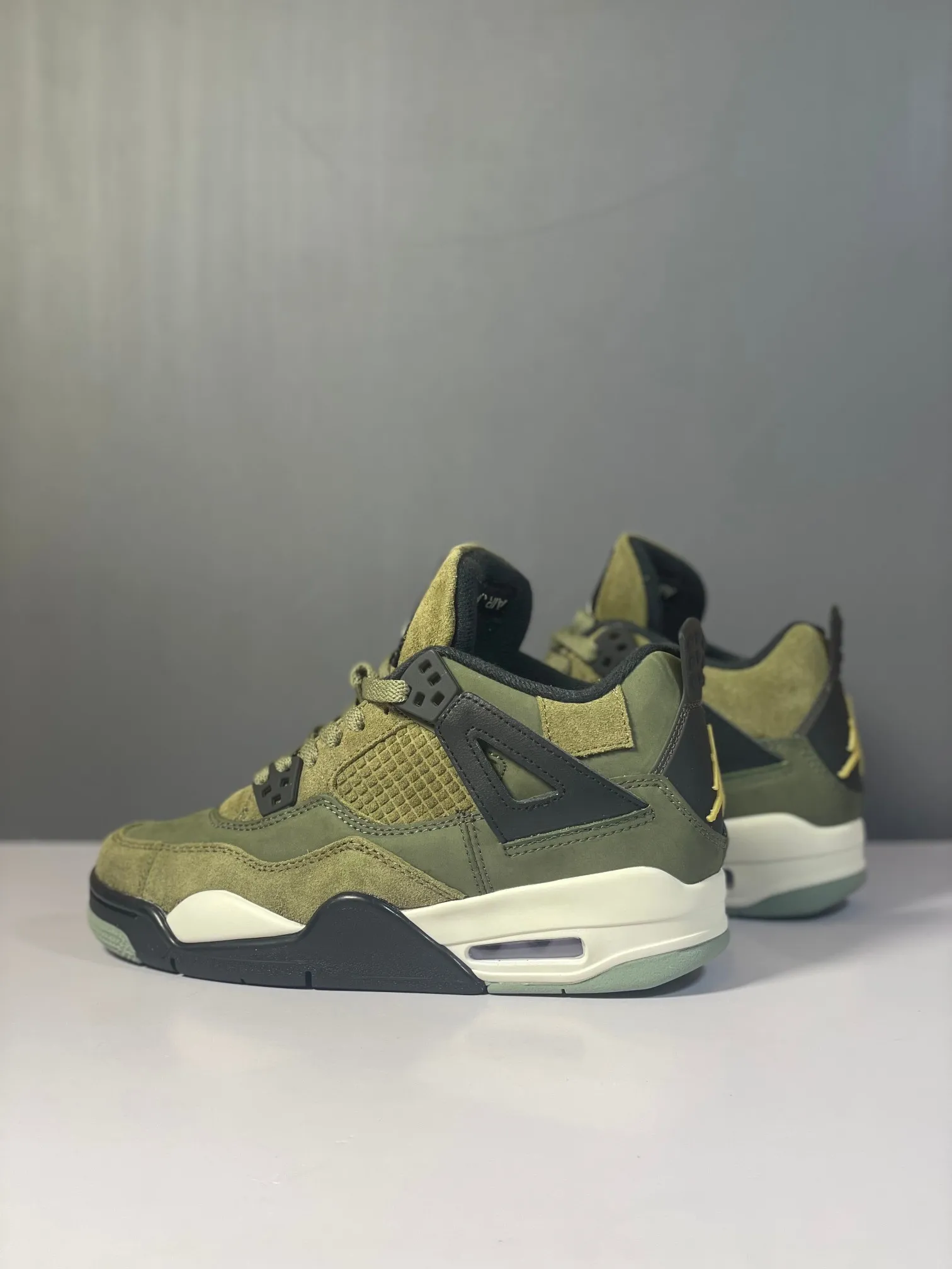 MultiPurpose Air Jordan 4 Retro “Olive Canvas” – Army Green Basketball Shoes with High Quality Replica Design and Rep Shoes (FB9927- 1140